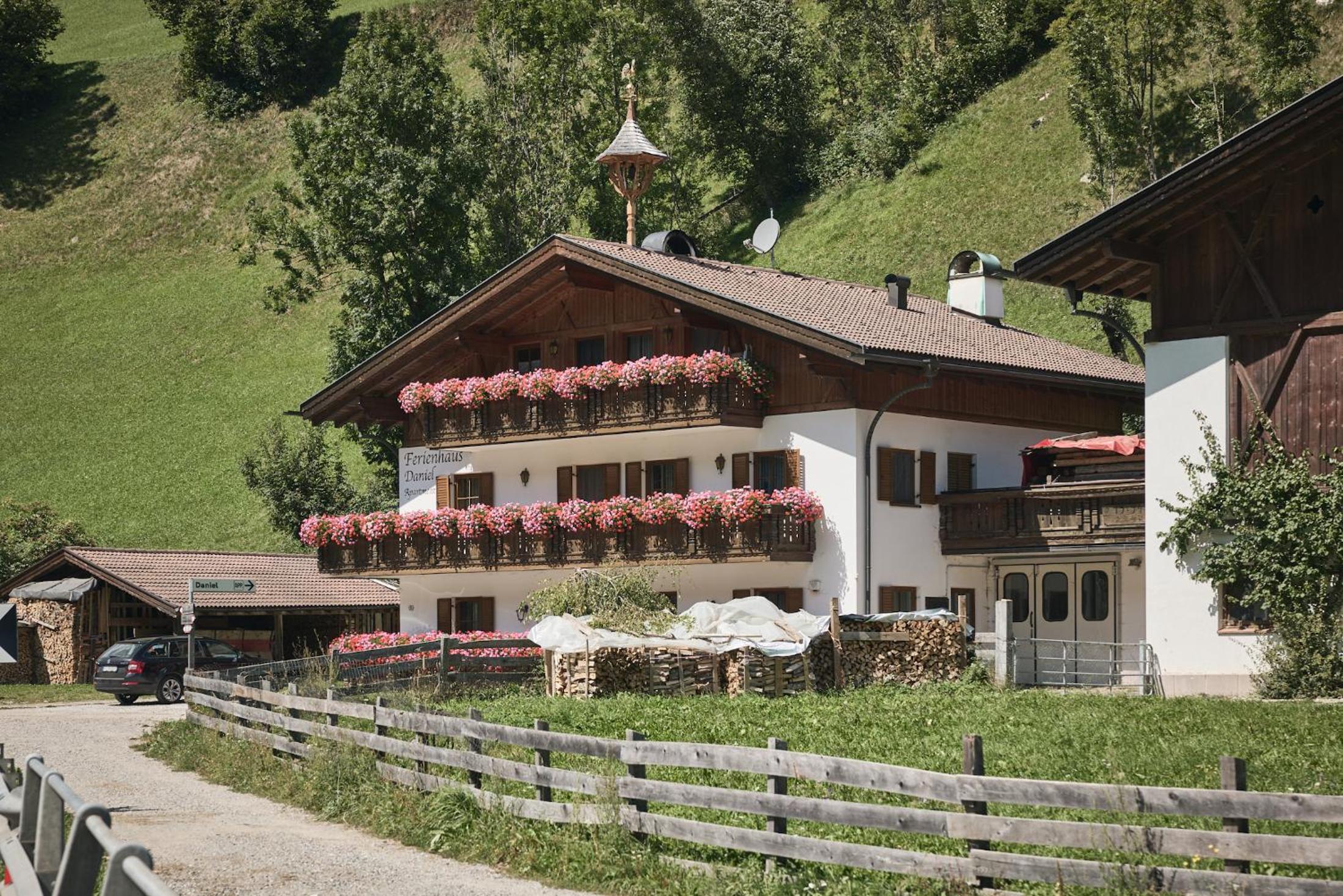 Ferienhaus Daniel view 2