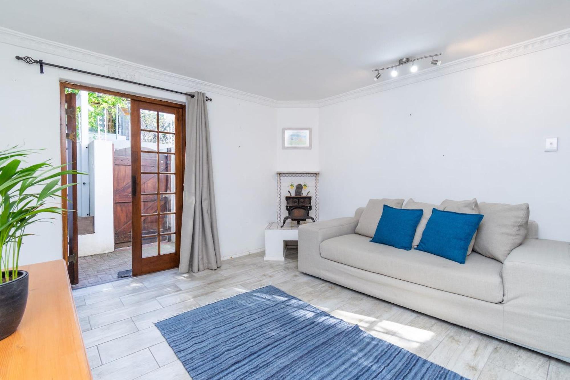 Surburban Bliss - Claremont view 2