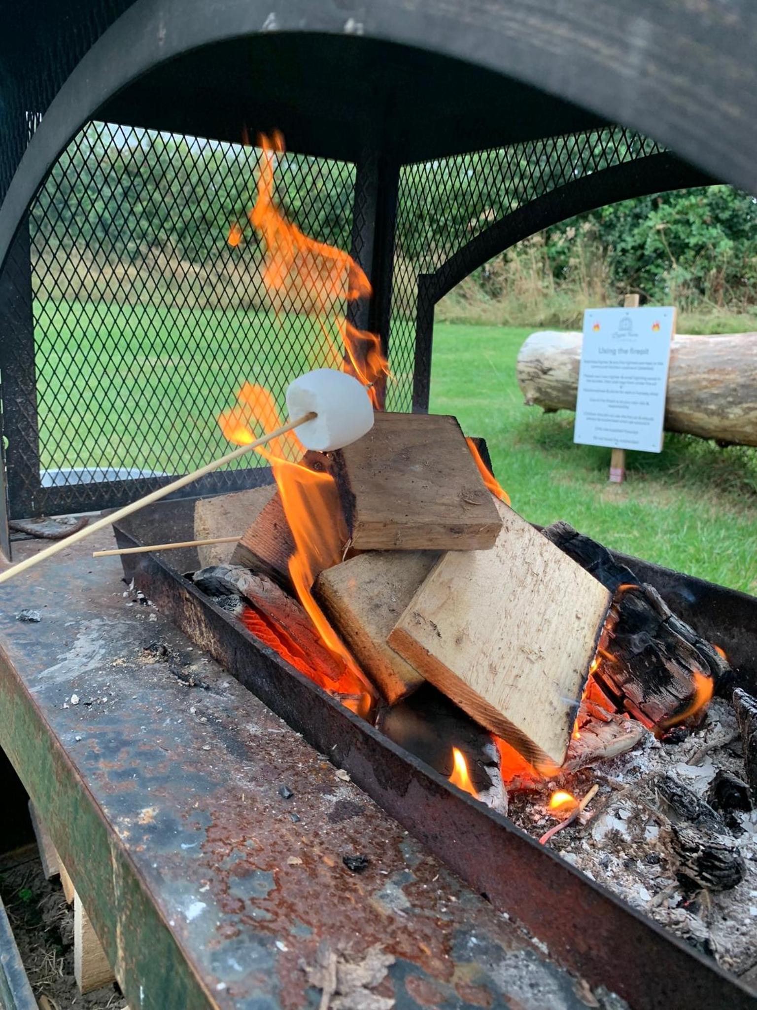 Laurel Farm Glamping view 3