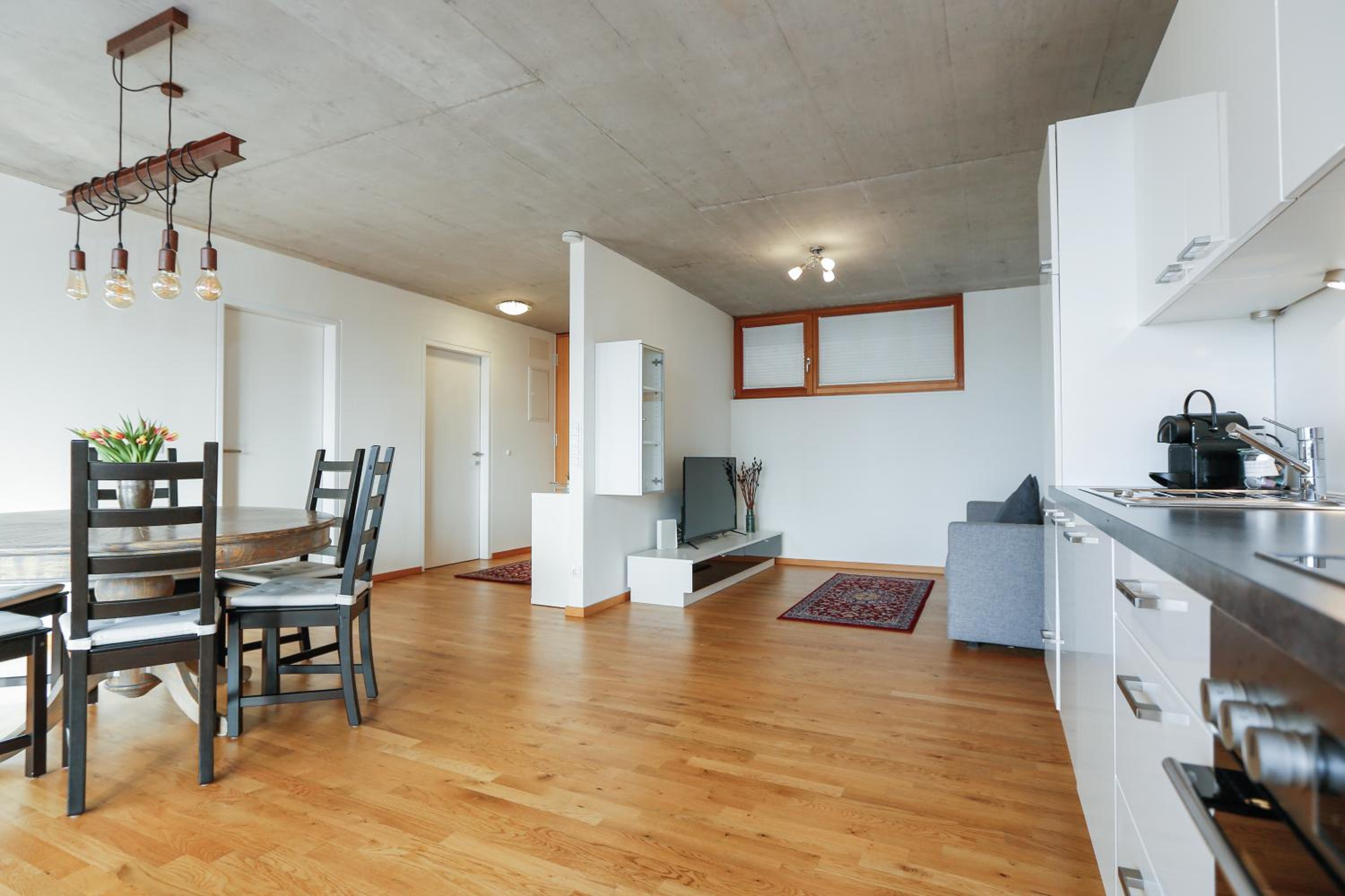 Terrassenwohnung 6 Nachhaltige Kühlung über Erdsonde und Fussbodenkühlung