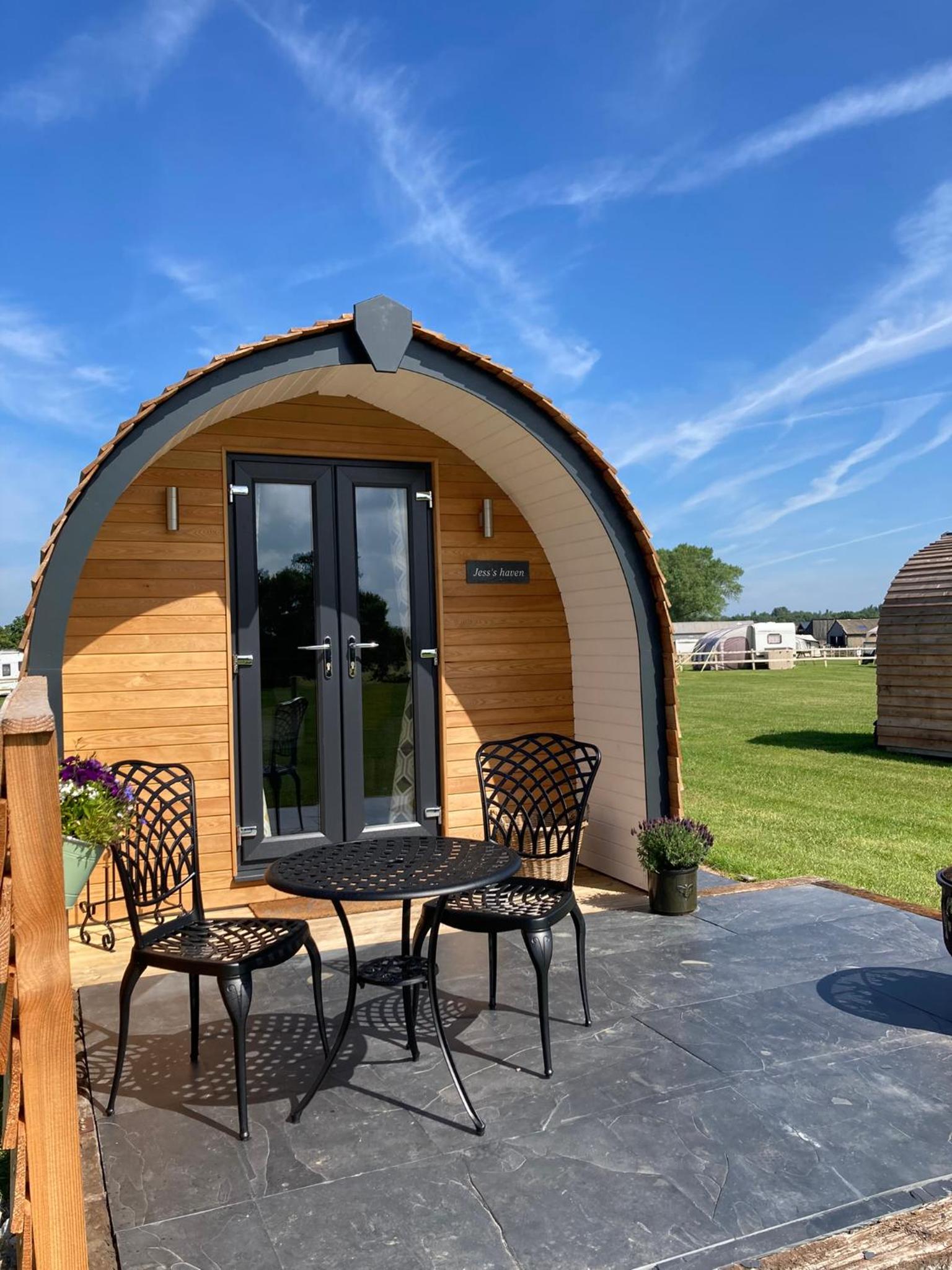 Hotel Abbey farm luxury glamping
