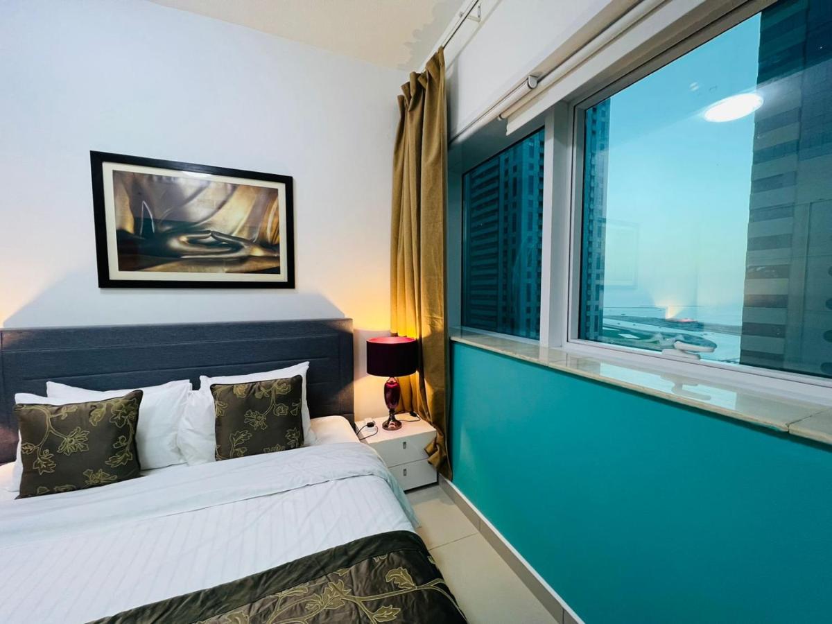 Entire private self catered sea view Apartments marina