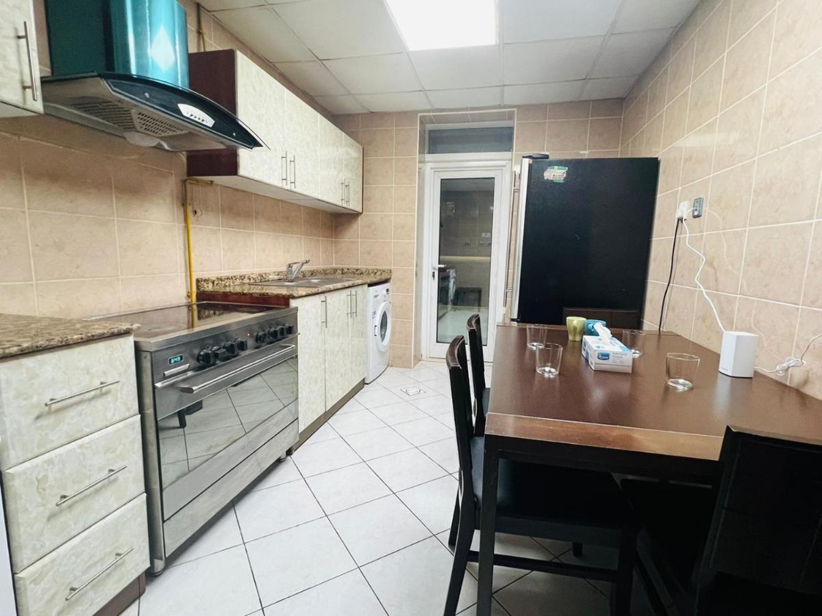 Entire private self catered sea view Apartments marina