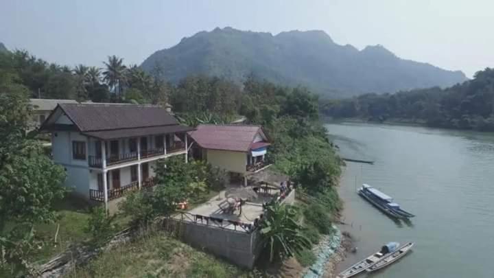 Nam Ou River Lodge view 4