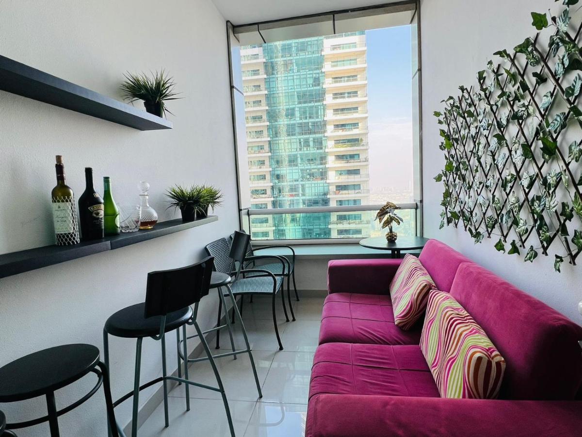 Entire private self catered sea view Apartments marina
