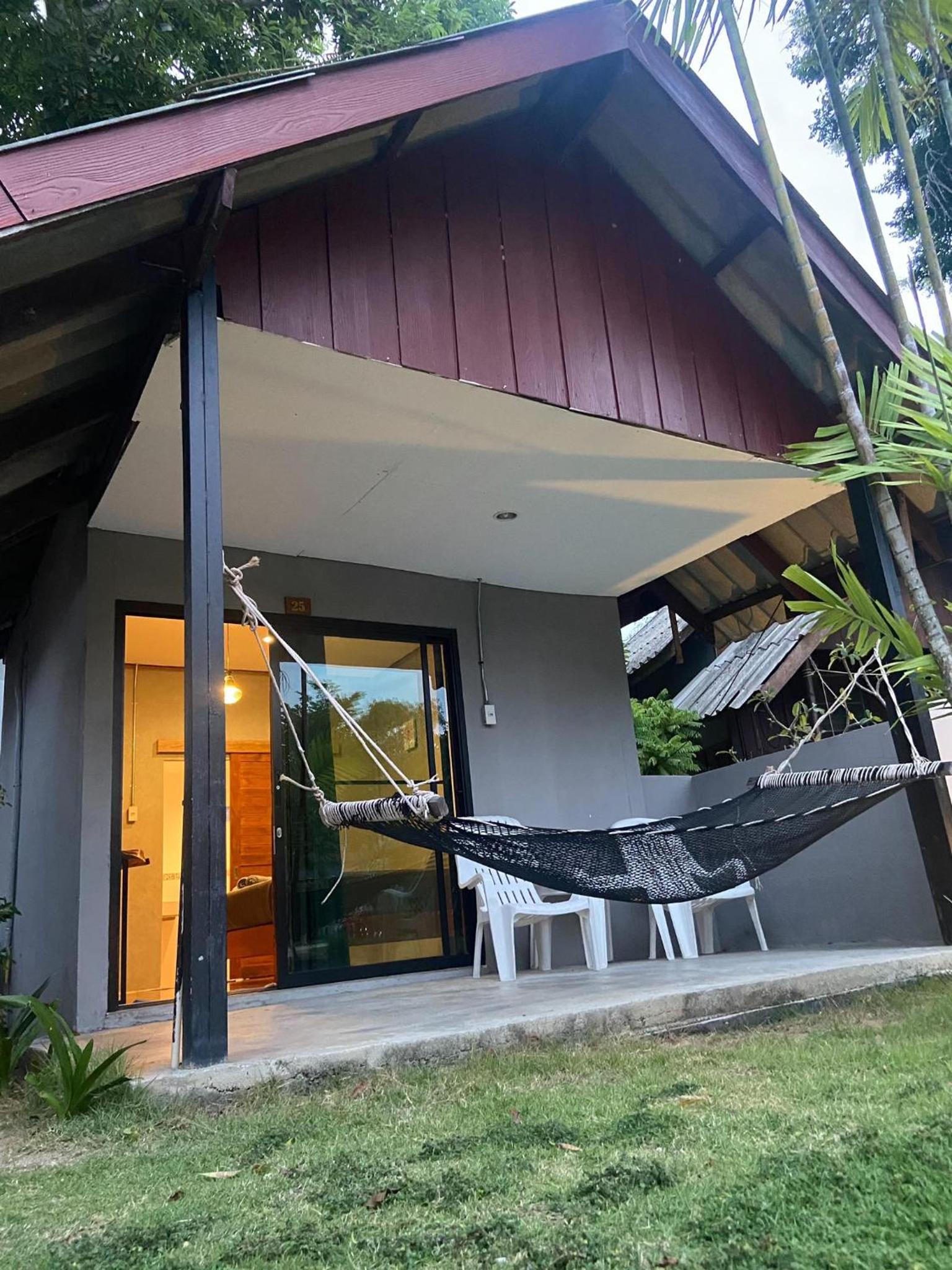 The Cosy Koh Phangan and Restaurant