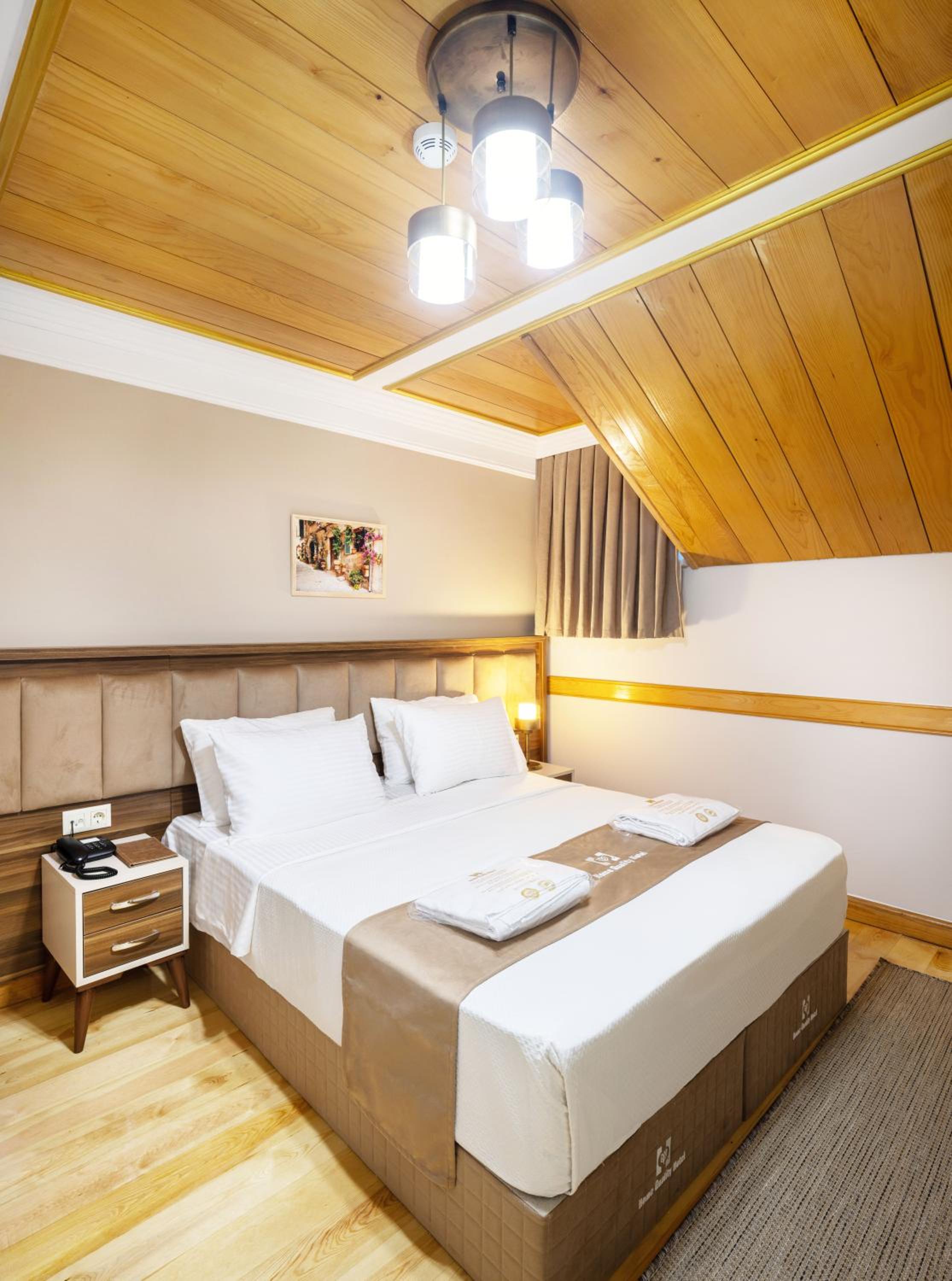 HOME QUALITY HOTEL - Image 13