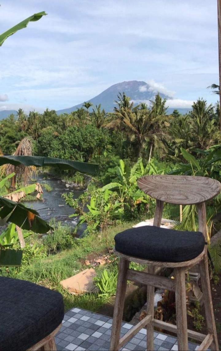 The Green ujung Villa view 5