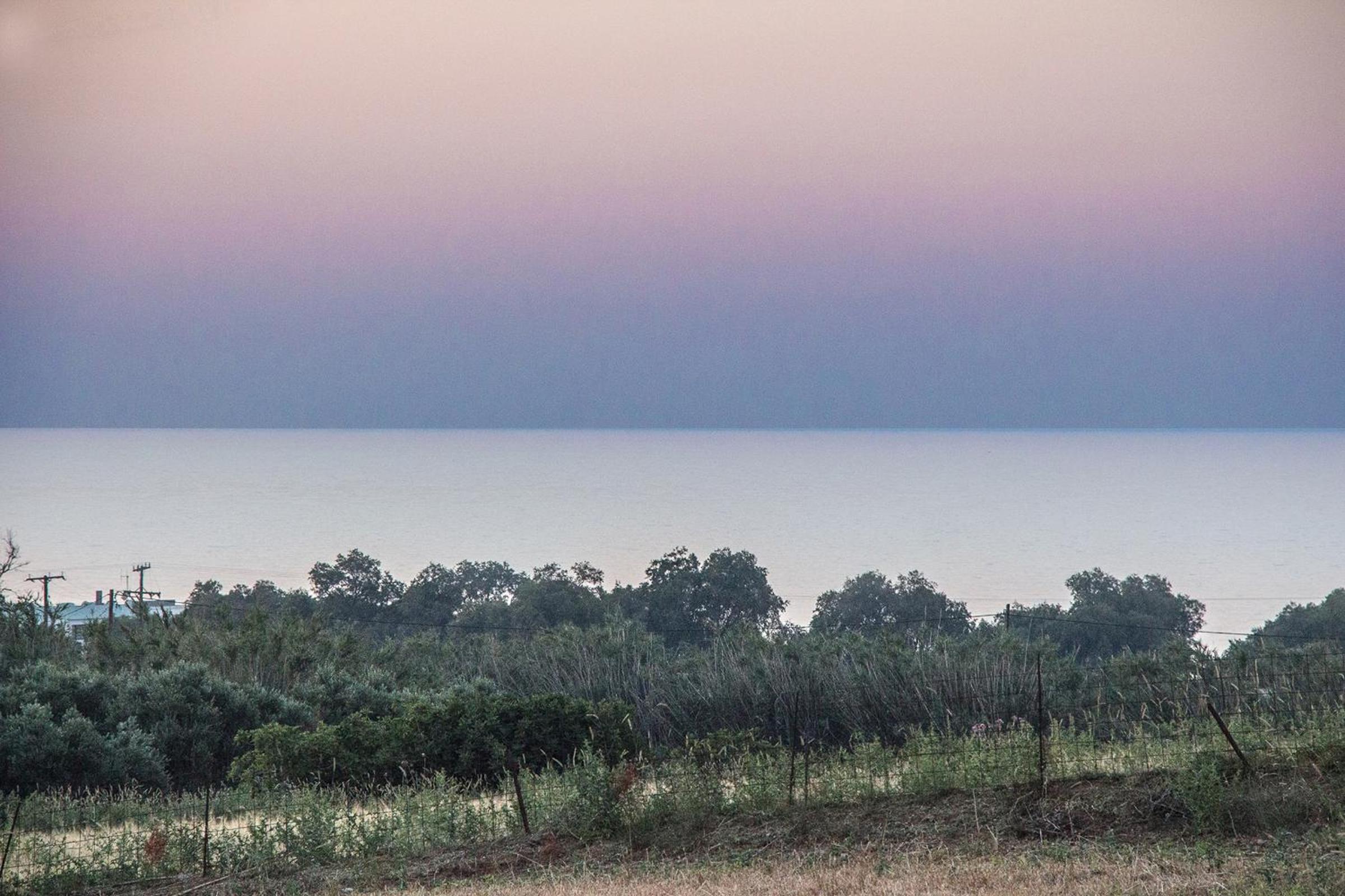 Villa Manoutsio - Traditional Cottage Among Olive Trees 500m from Sandy Beach