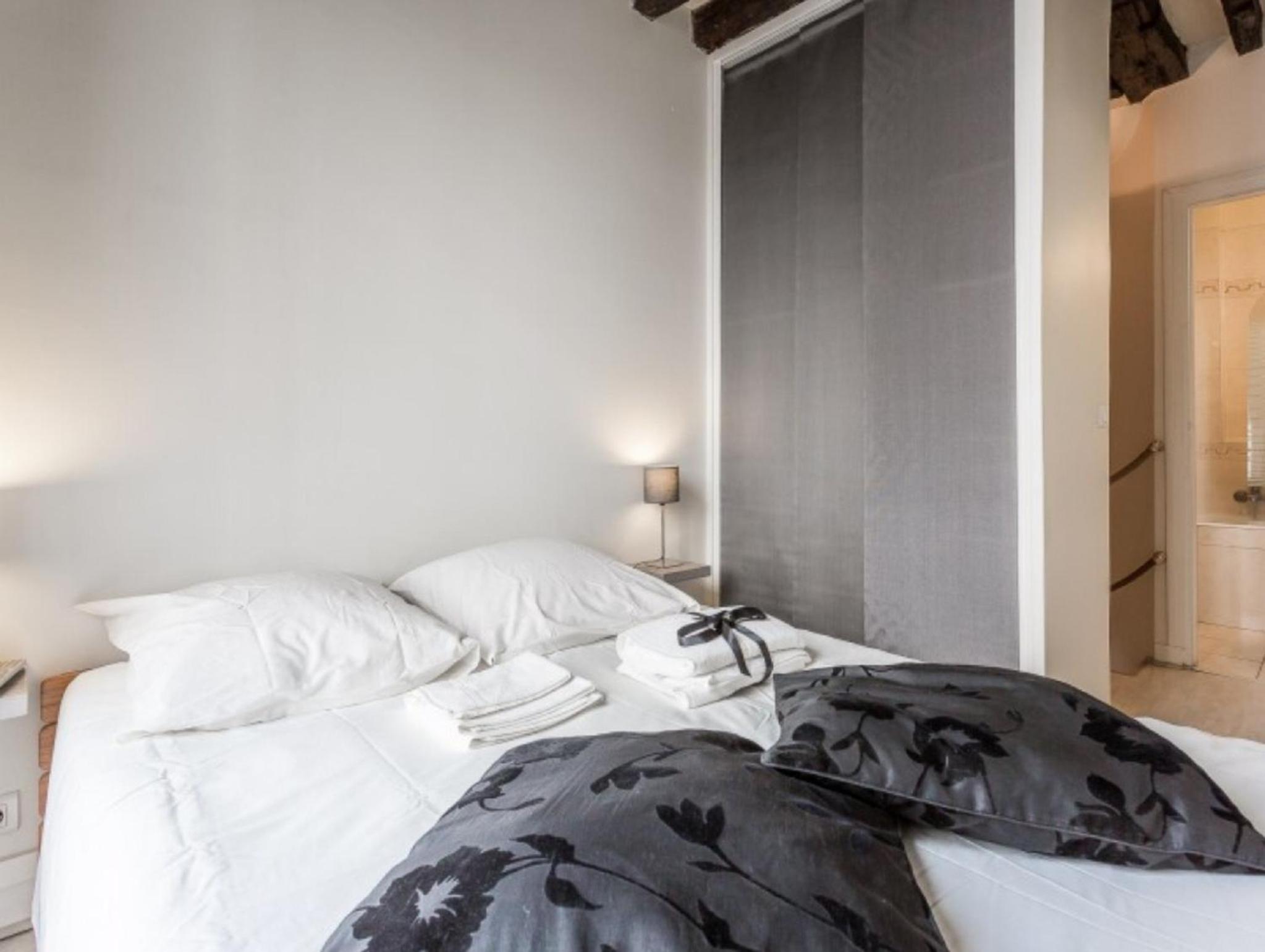 Apartment Duplex Paris