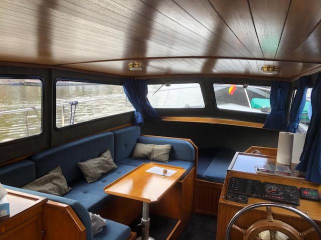 Amsterdam Boat & Breakfast