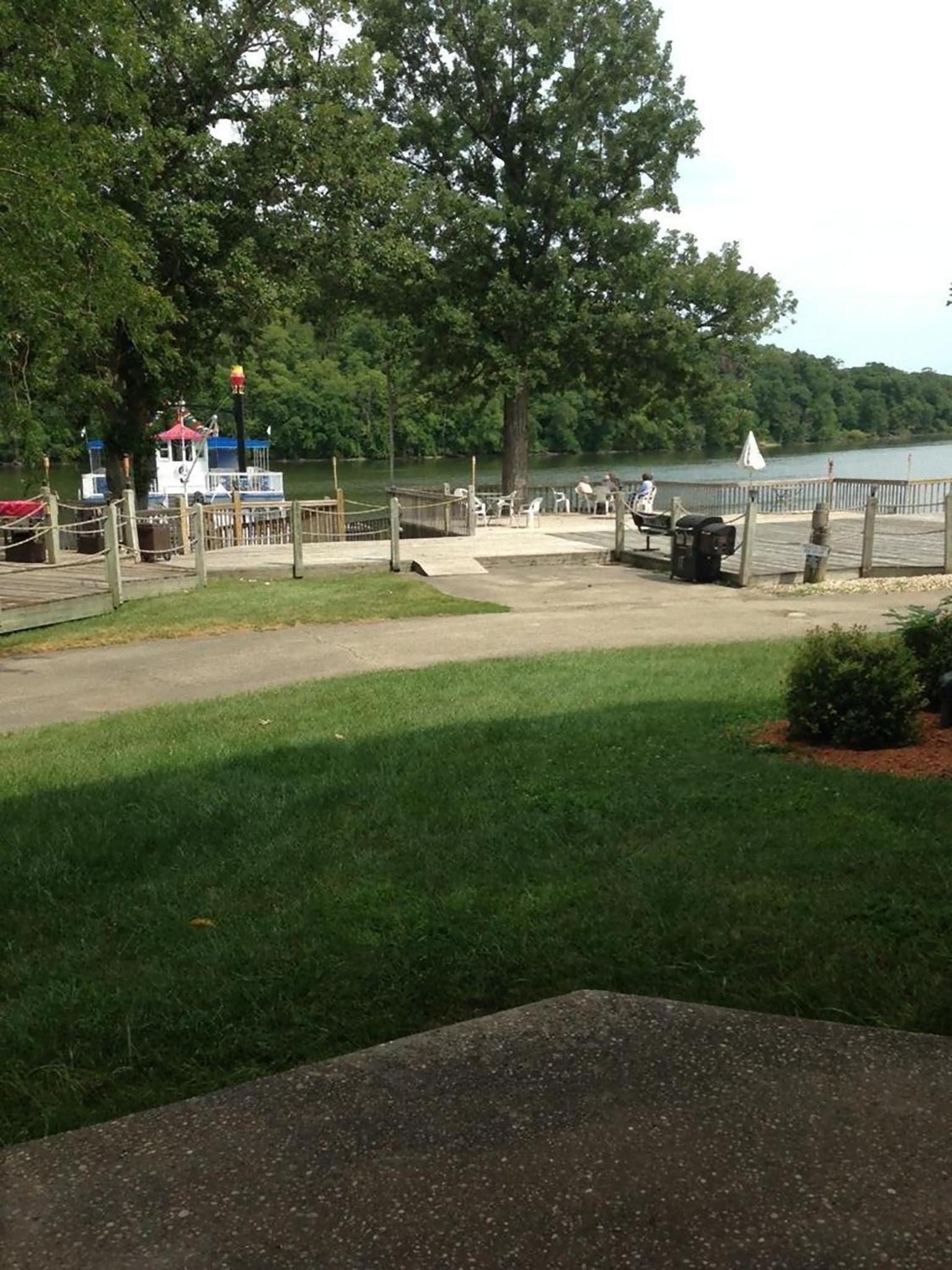 Paddle Wheel Inn, Bild 15