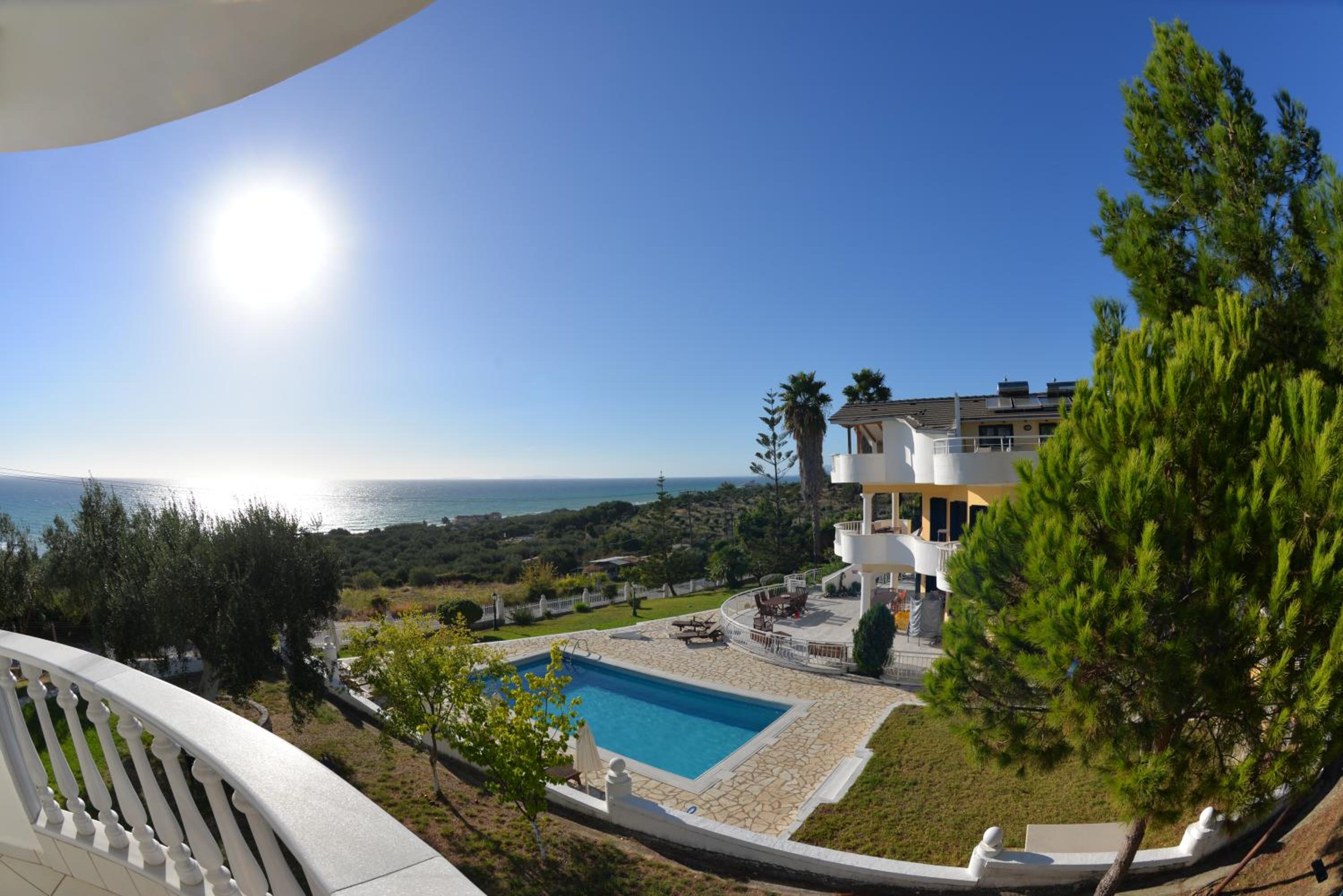 Villa Alex