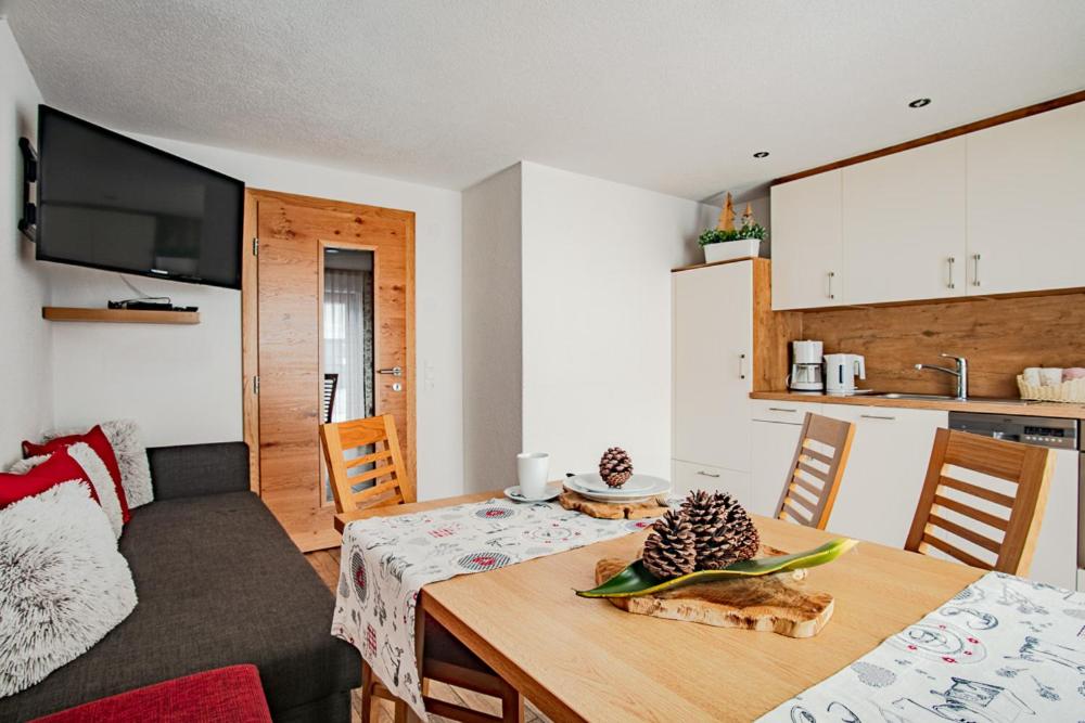 Apartments Renata SILVRETTA SUMMERCARD on SALE view 5