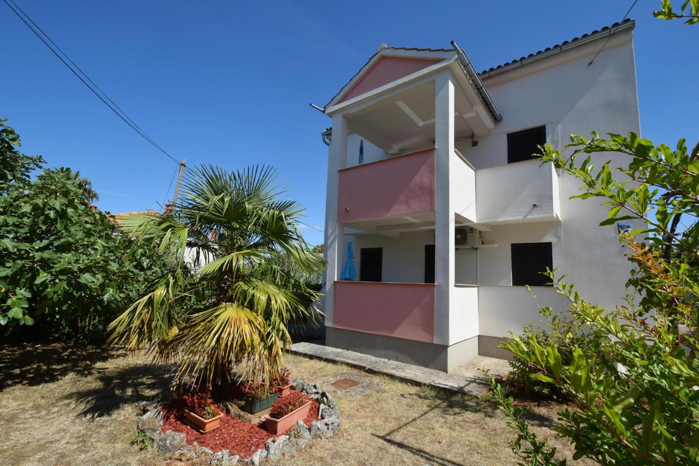 Apartments Petrovic view 2