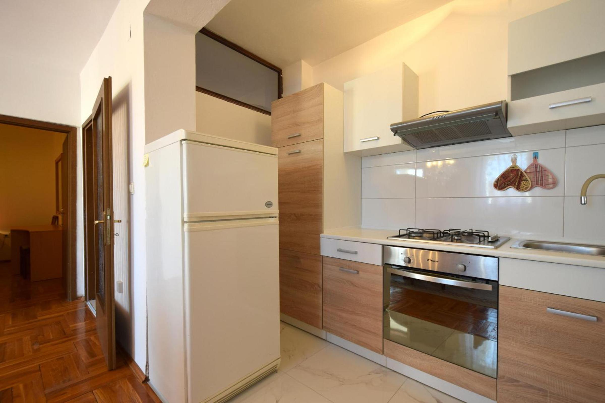 Apartments Petrovic view 3