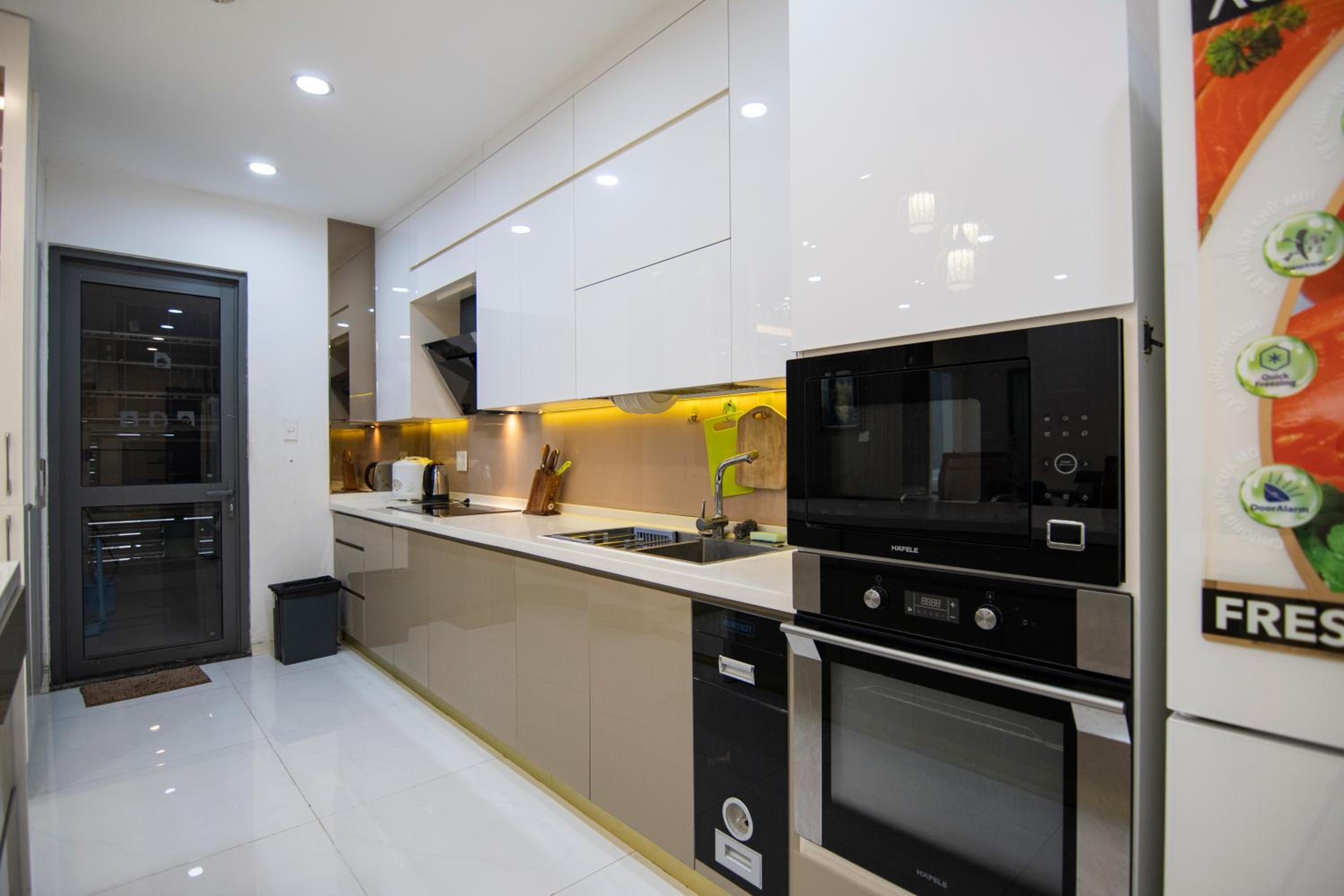 Luxury Gold Apartment 86 -Rooftop Pool Central City