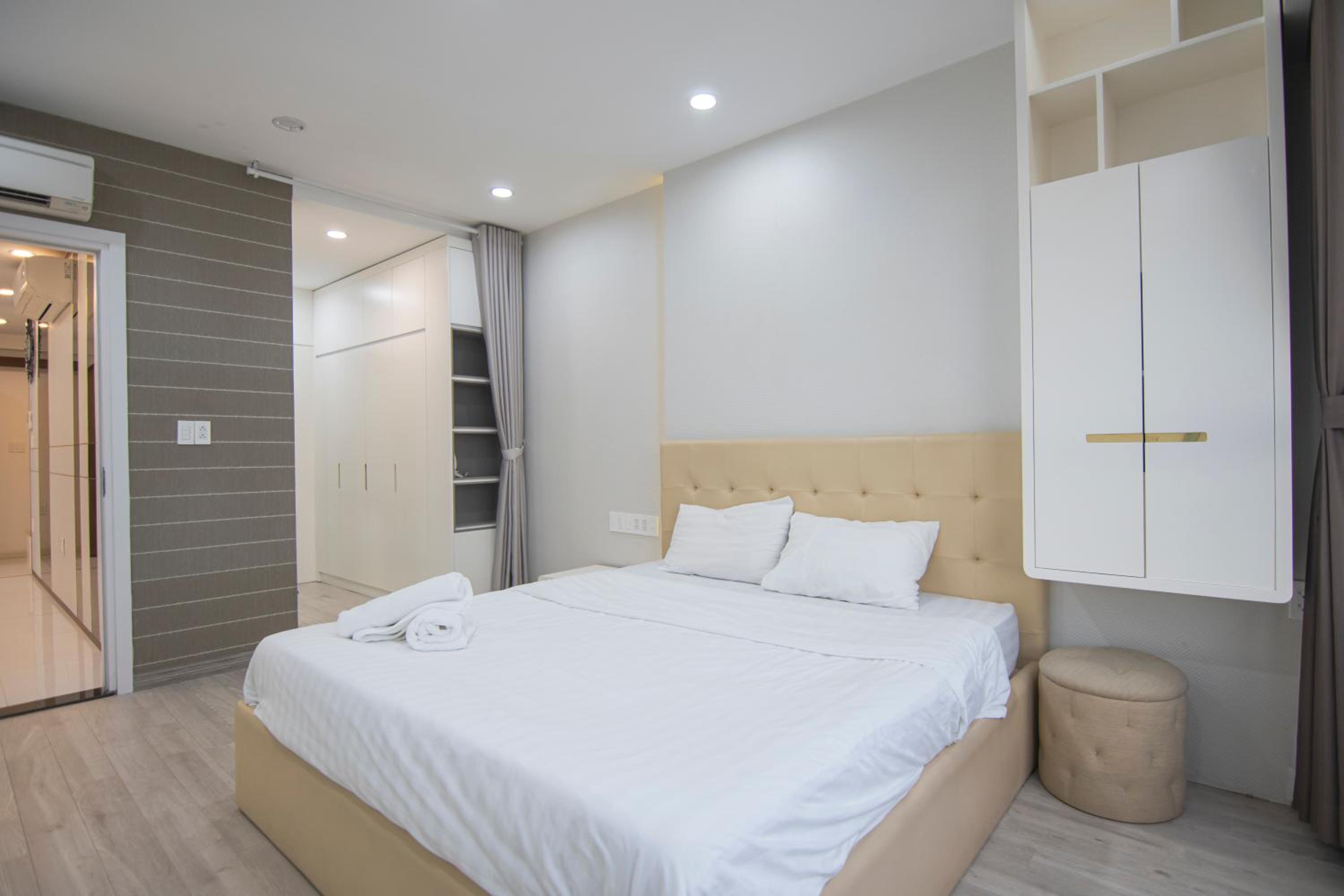 Luxury Gold Apartment 86 -Rooftop Pool Central City