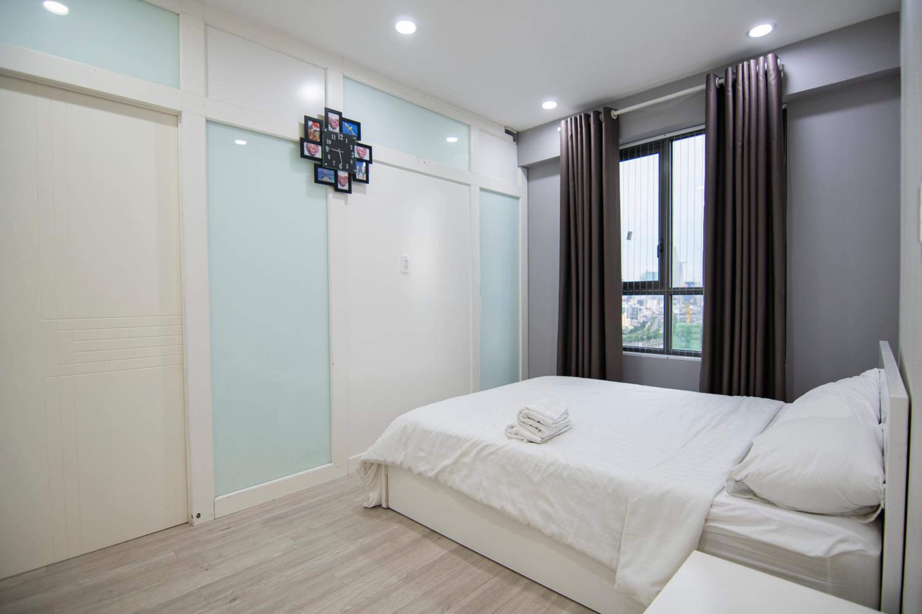 Luxury Gold Apartment 86 -Rooftop Pool Central City
