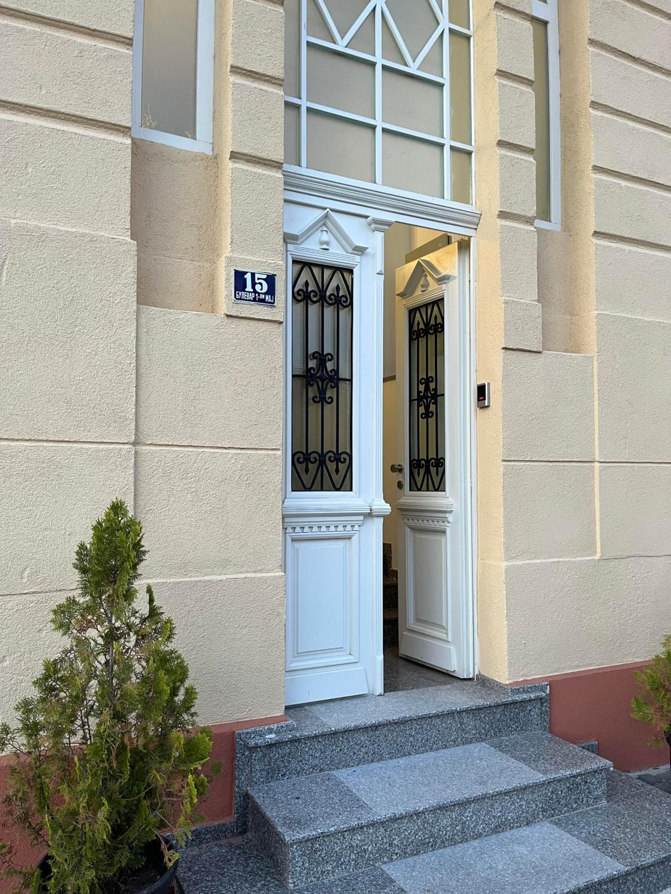 Gramophone Apartments