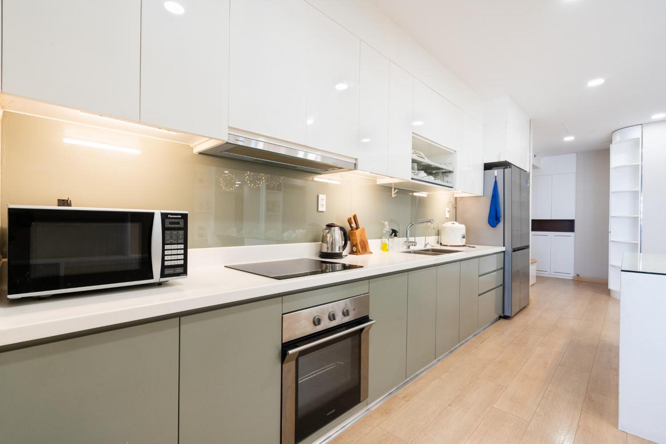 Luxury Gold Apartment 86 -Rooftop Pool Central City