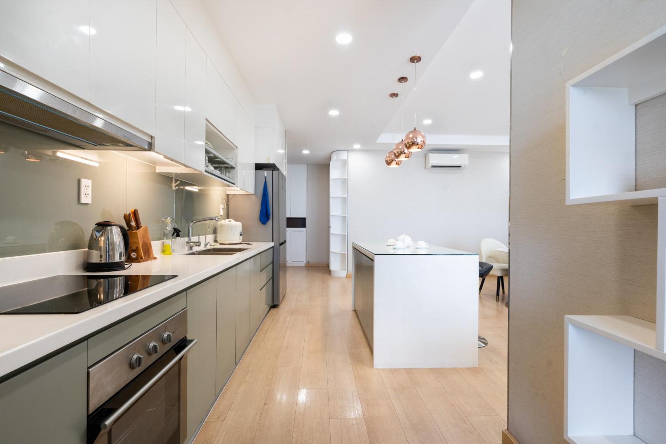 Luxury Gold Apartment 86 -Rooftop Pool Central City