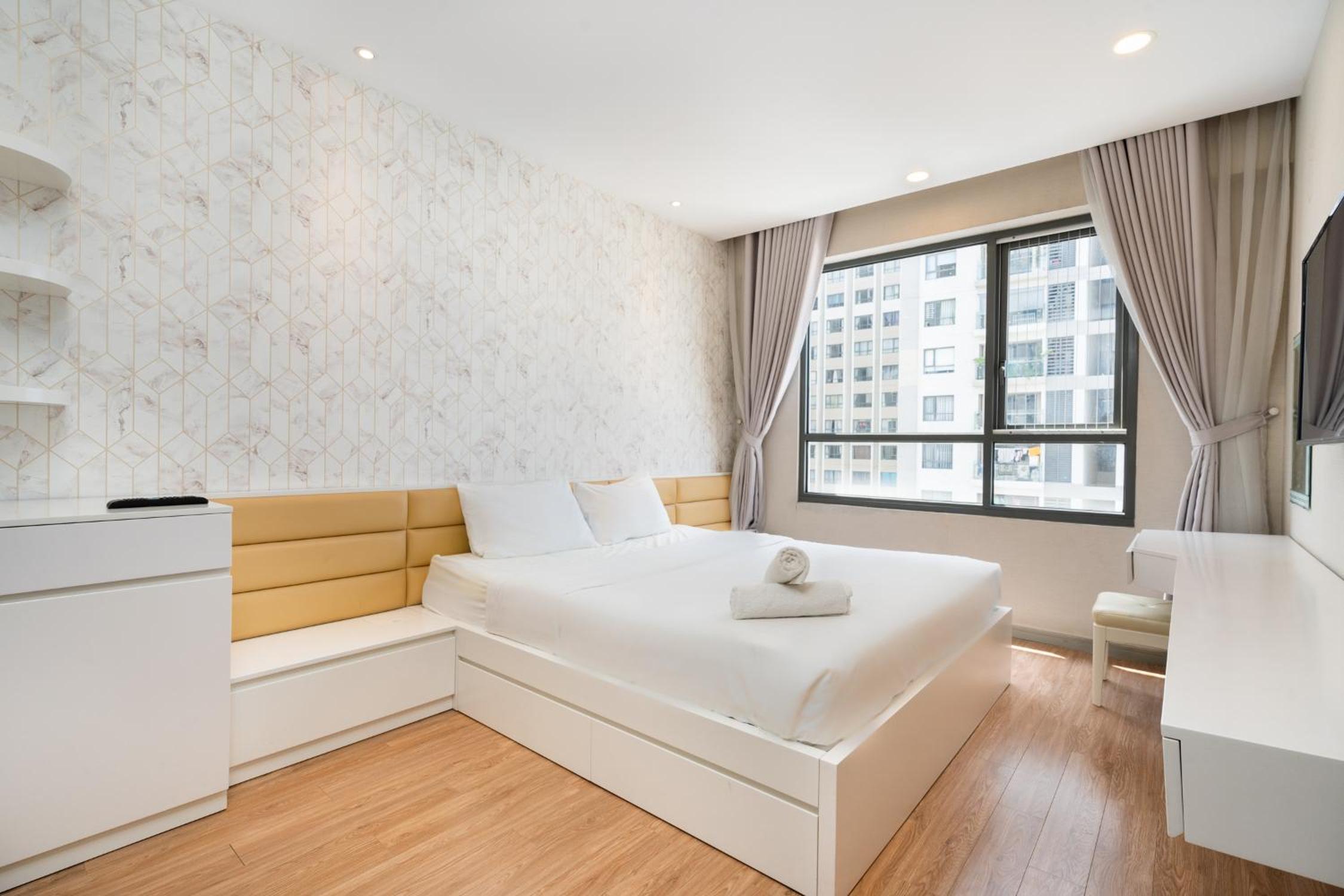 Luxury Gold Apartment 86 -Rooftop Pool Central City