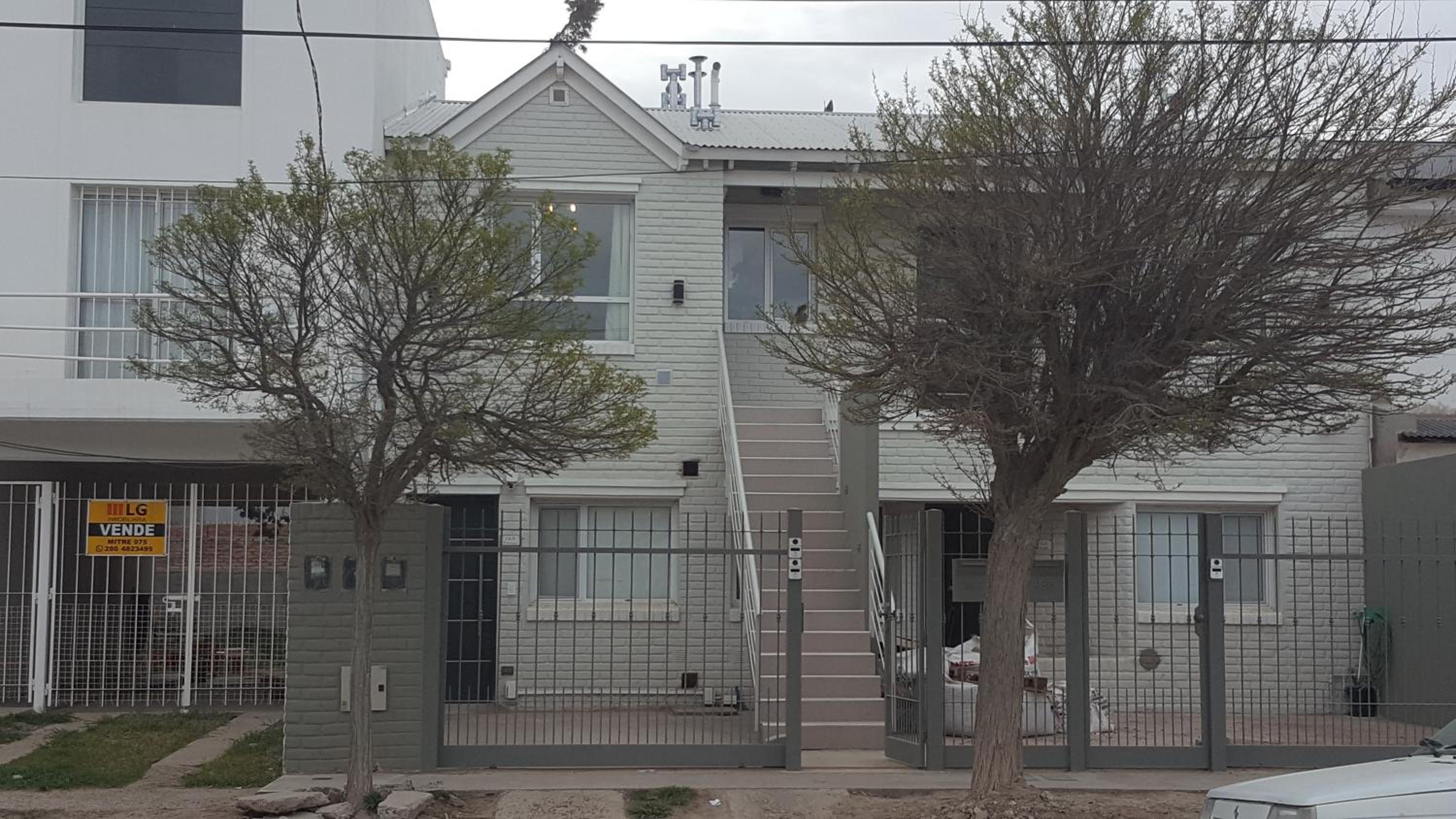 Hotel La Francisca Hospedaje - Image 1