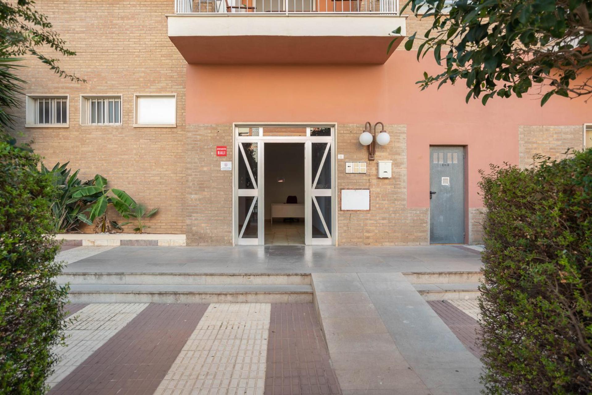 Acogedor apartamento junto al mar