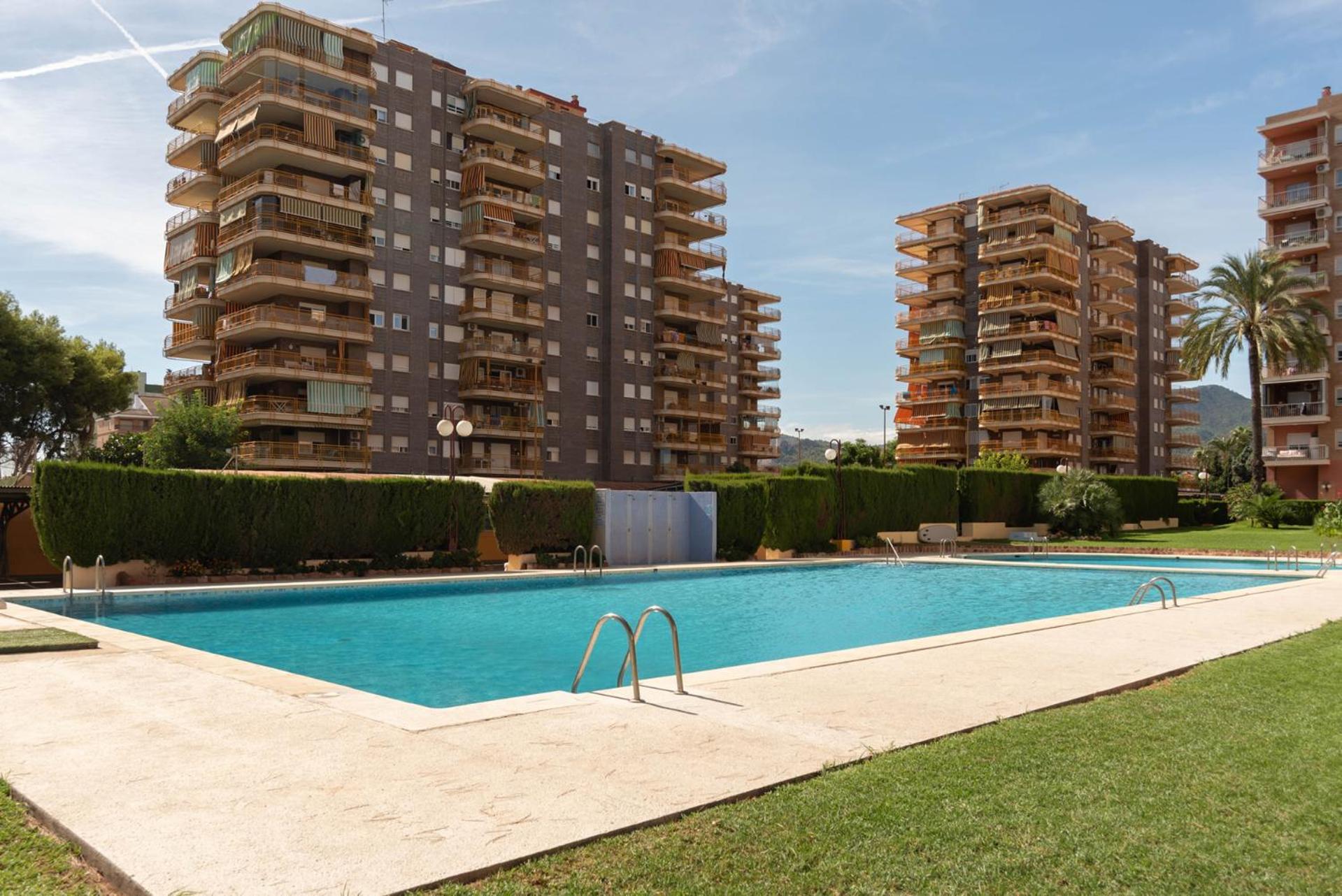 Acogedor apartamento junto al mar