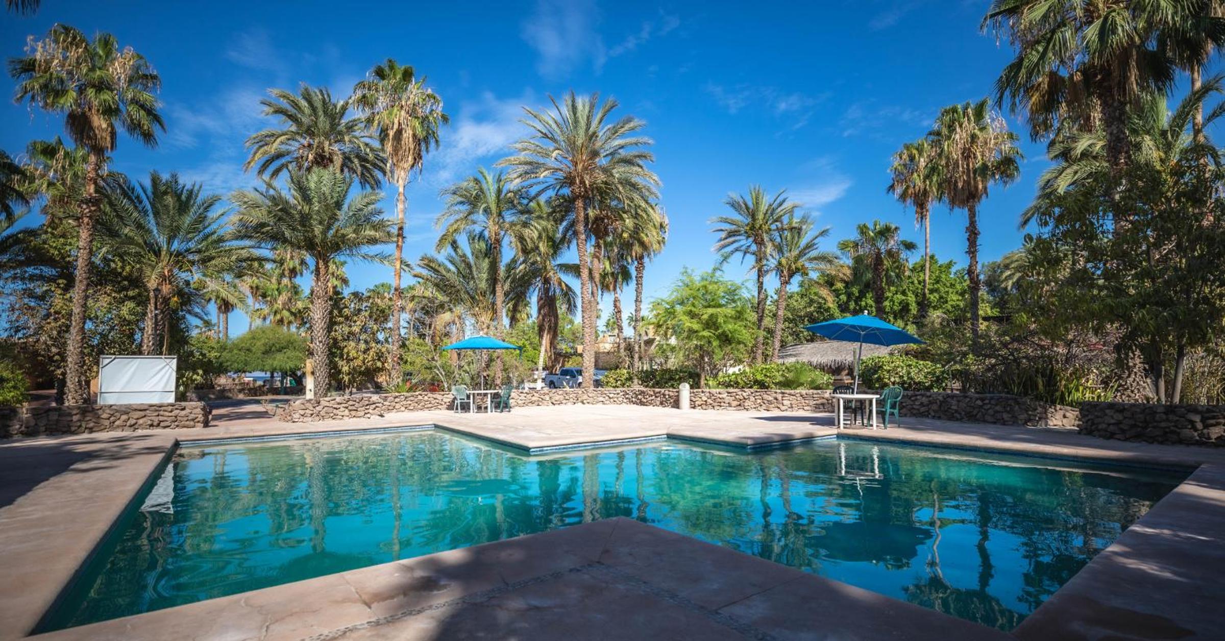 Hotel Oasis