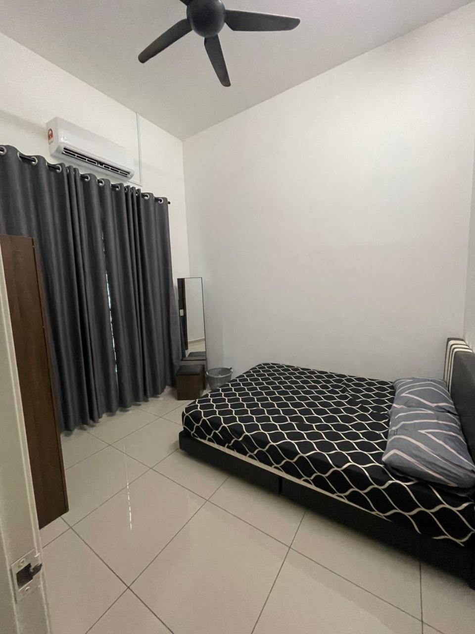 BUNGALOW homestay JASIN PERDANA photo 2