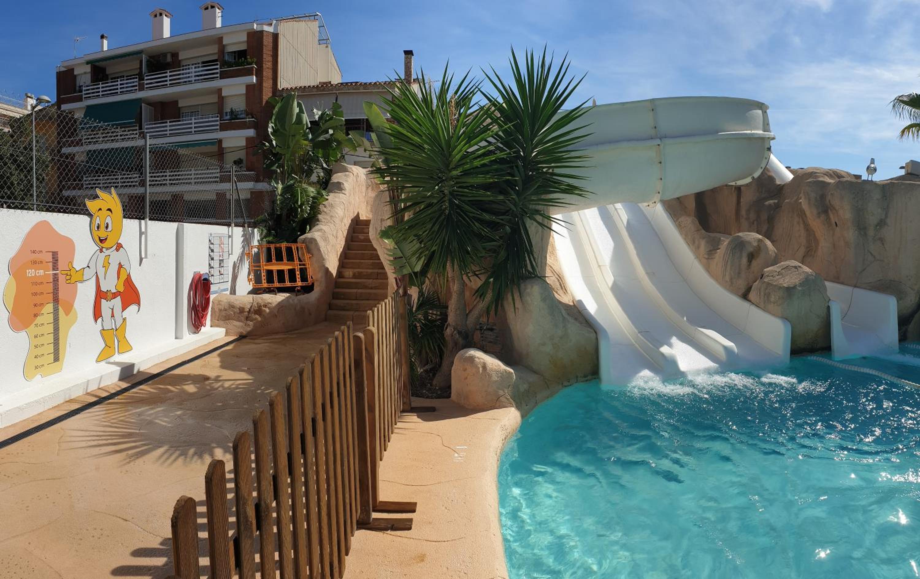 Pineda De Mar Vacations - Pineda Splash - 30o hotels - Property Image 5