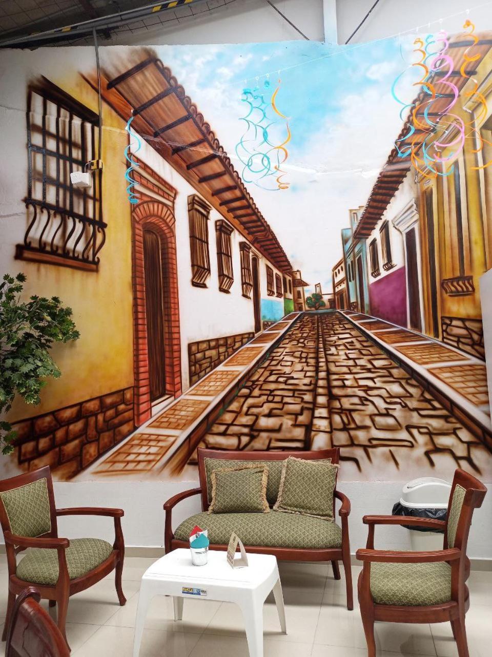 The Mural Hostel Bogotá