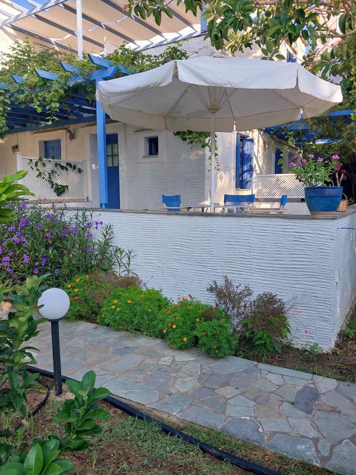 outdoor BBQ area