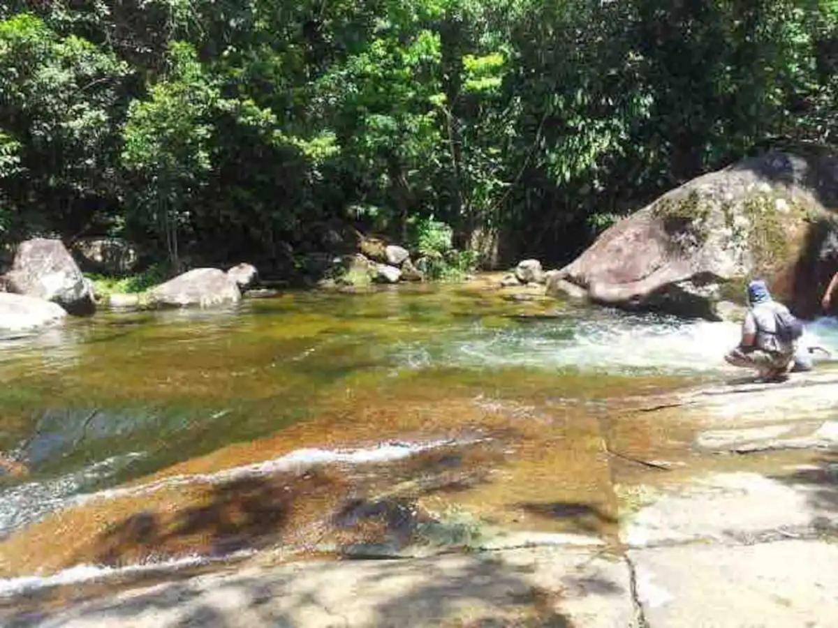 Sobrado 4 dorm Cond. Fechado Praia da Mococa Caraguatatuba
