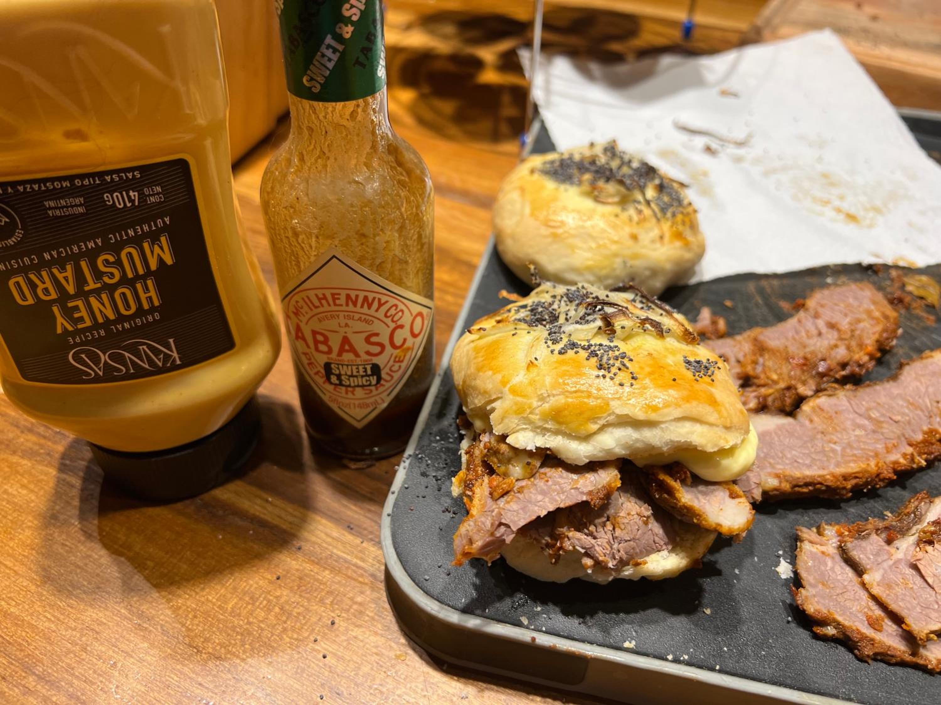 CARPINCHO AMARILLO