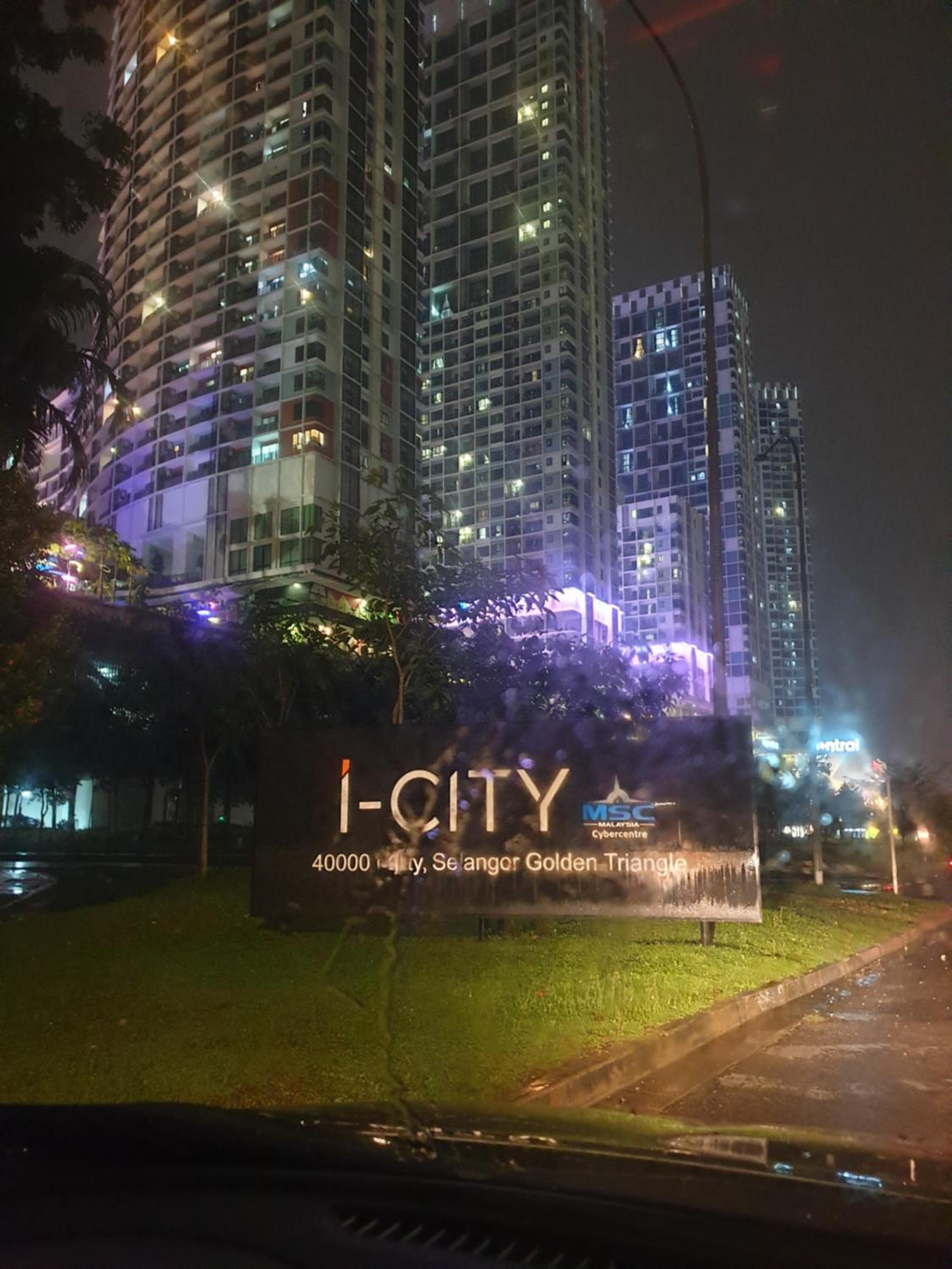 ICity Homestay Konvokesyen Dan Percutian Shah Alam 1R 1Q 1S 1Sofabed photo 1