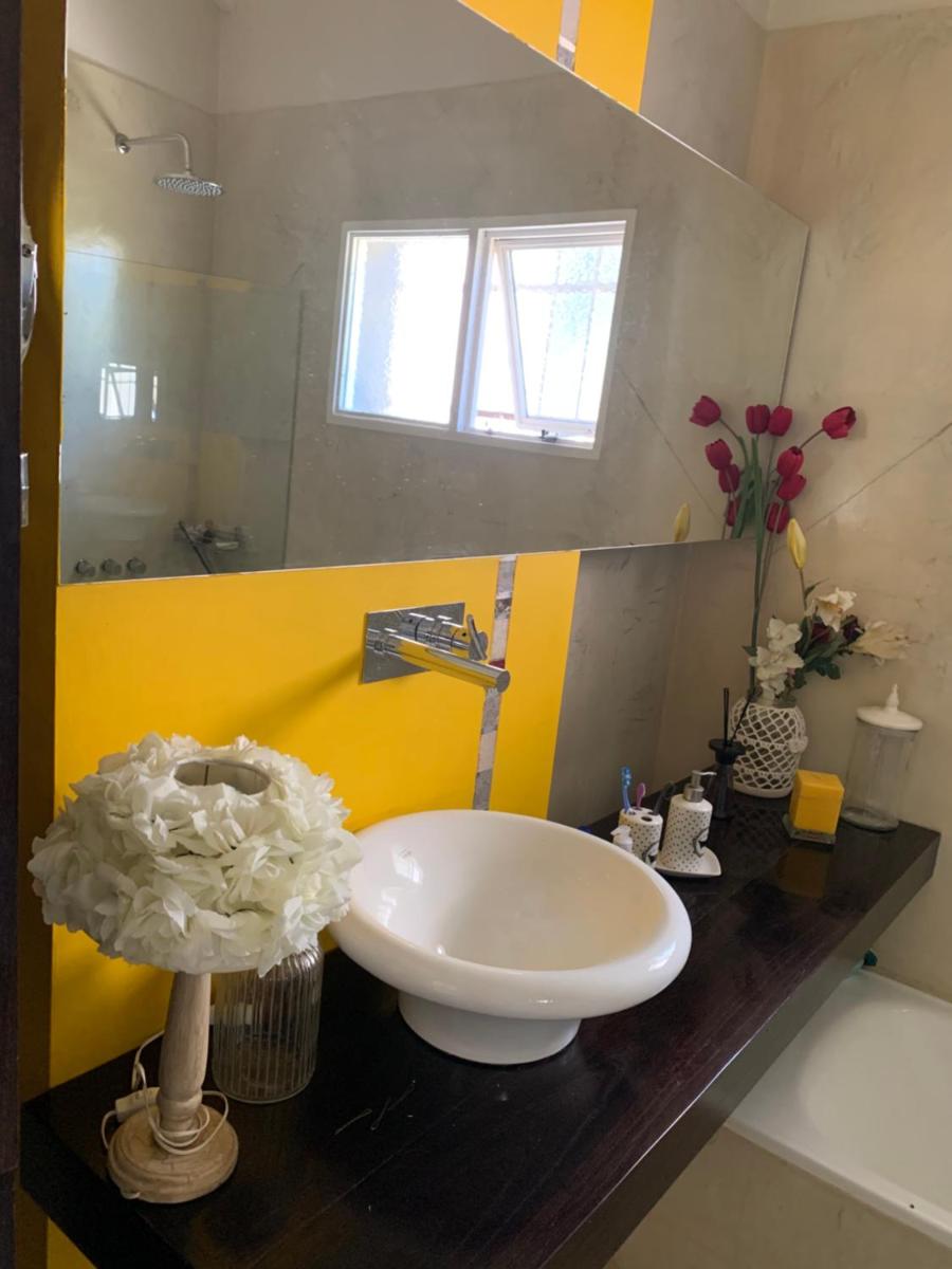 La Casita de Ronnita