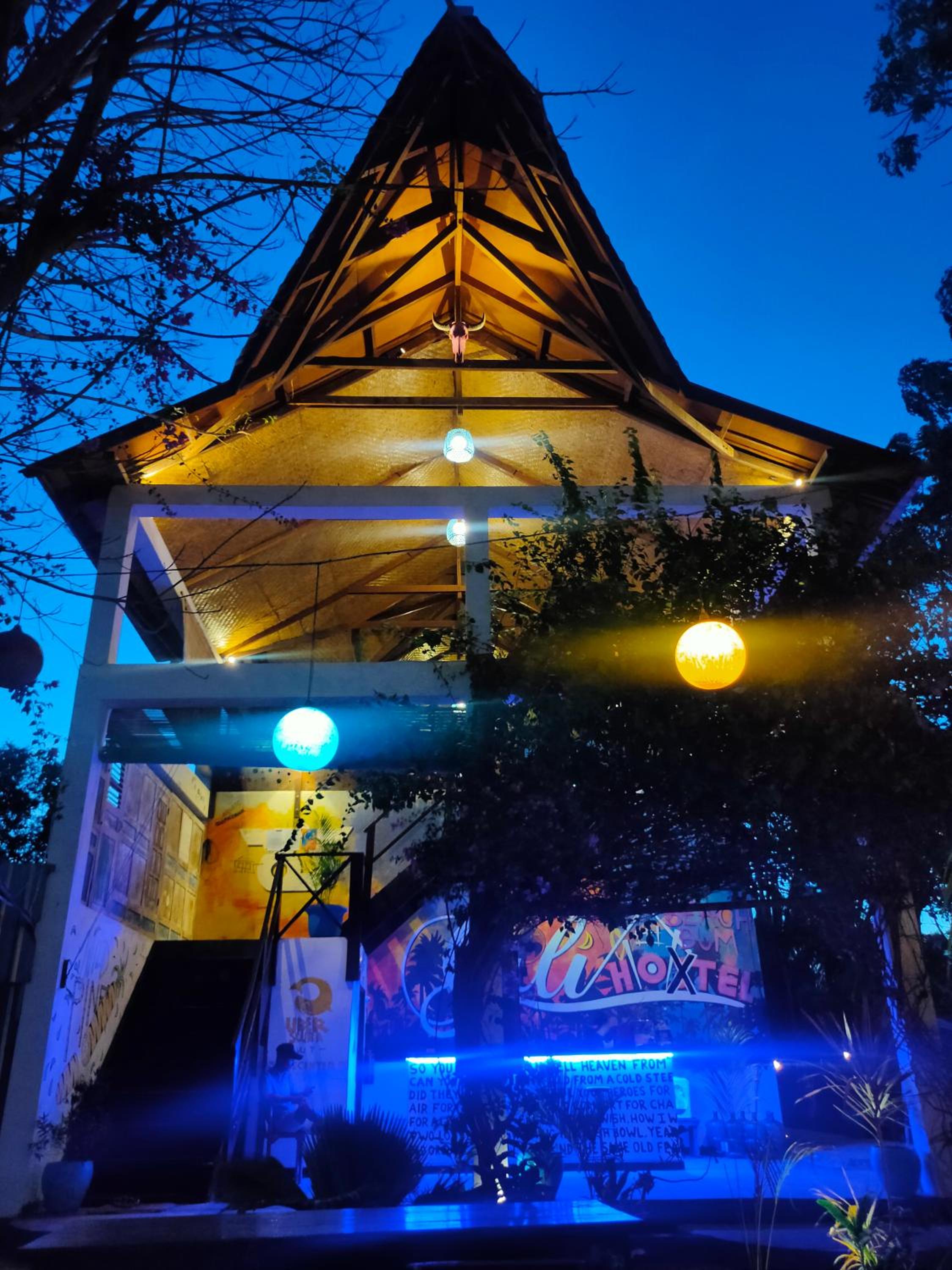 Gili Beach Bum Hostel