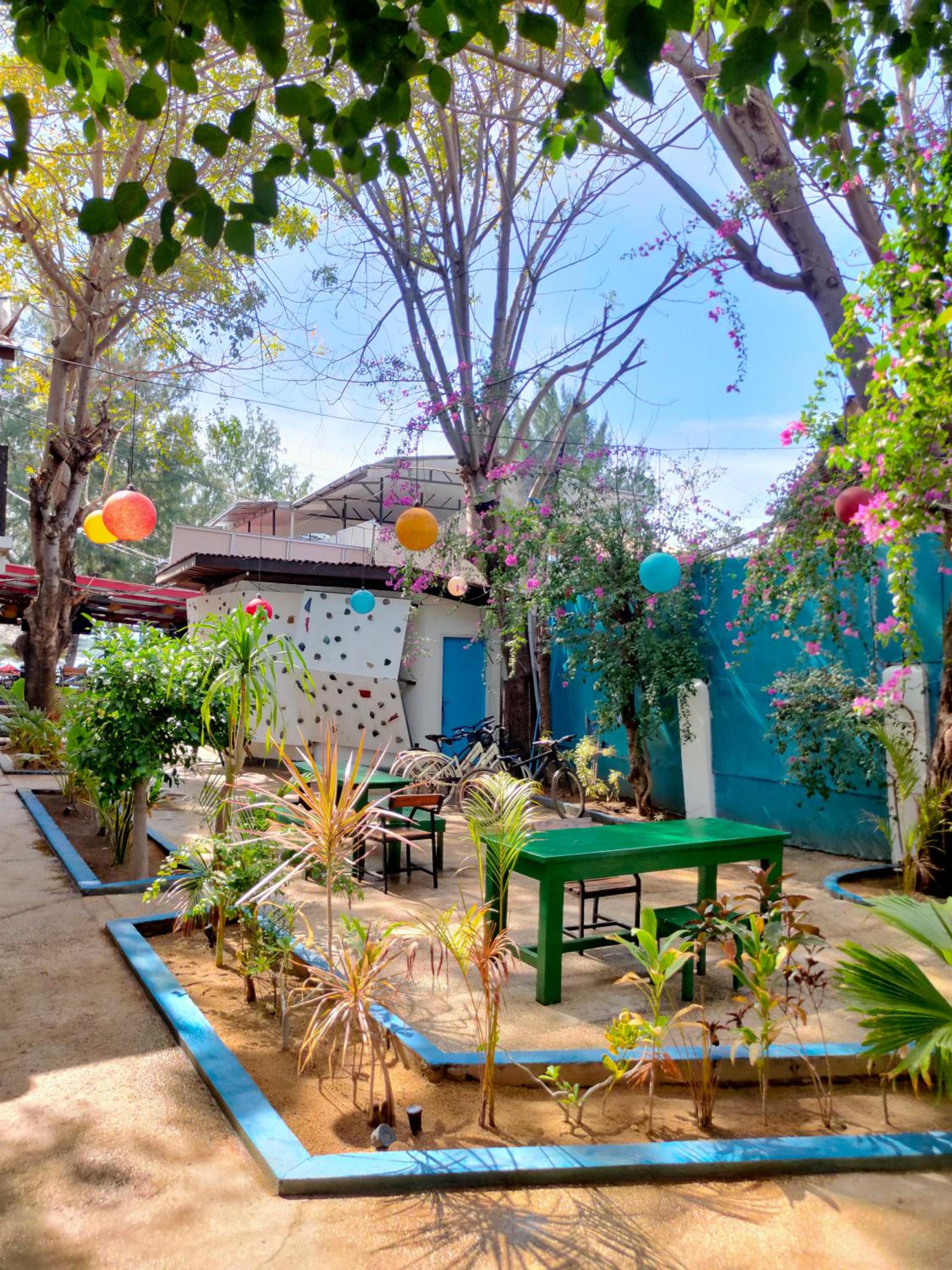 Gili Beach Bum Hostel