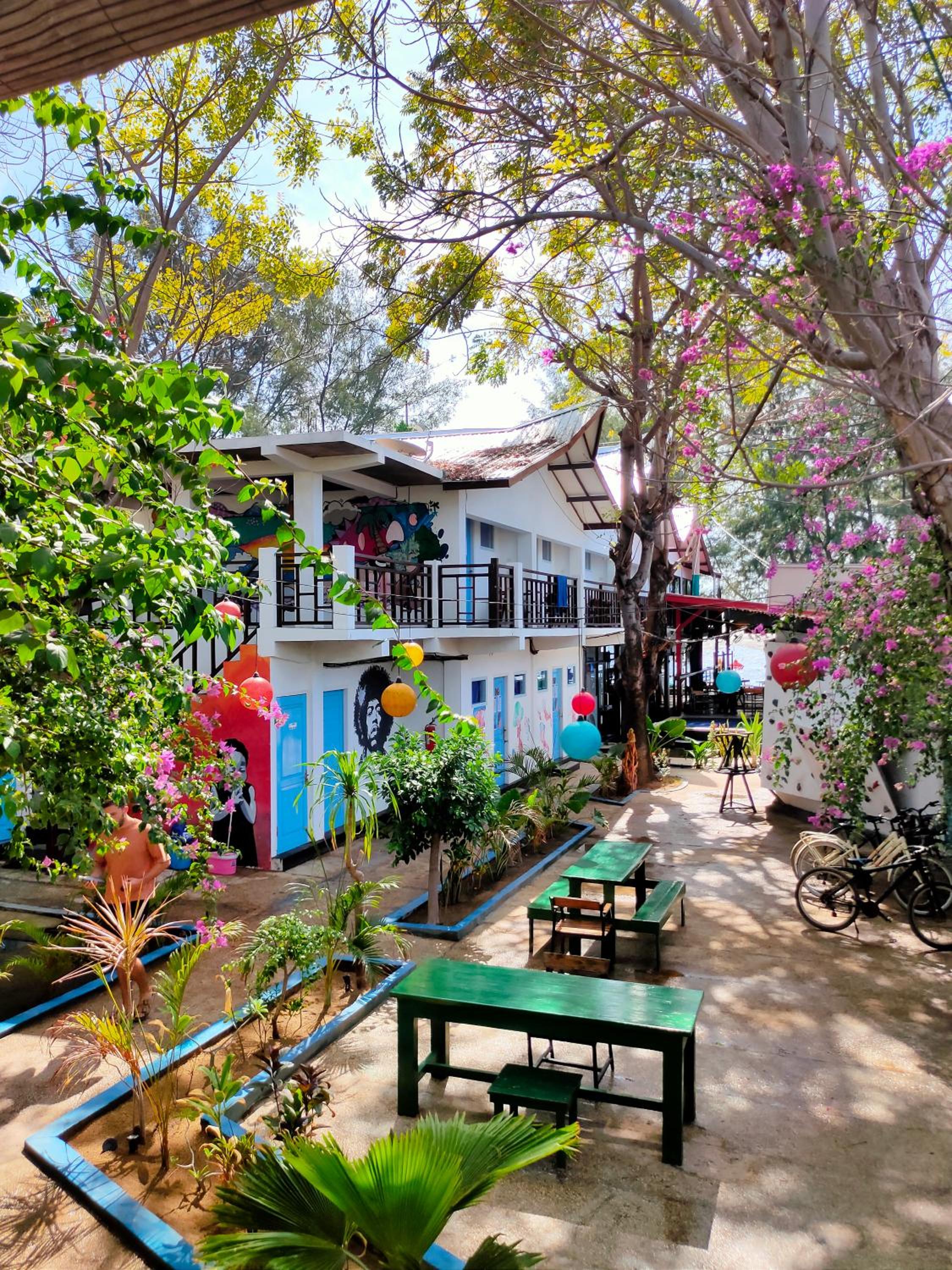 Gili Beach Bum Hostel