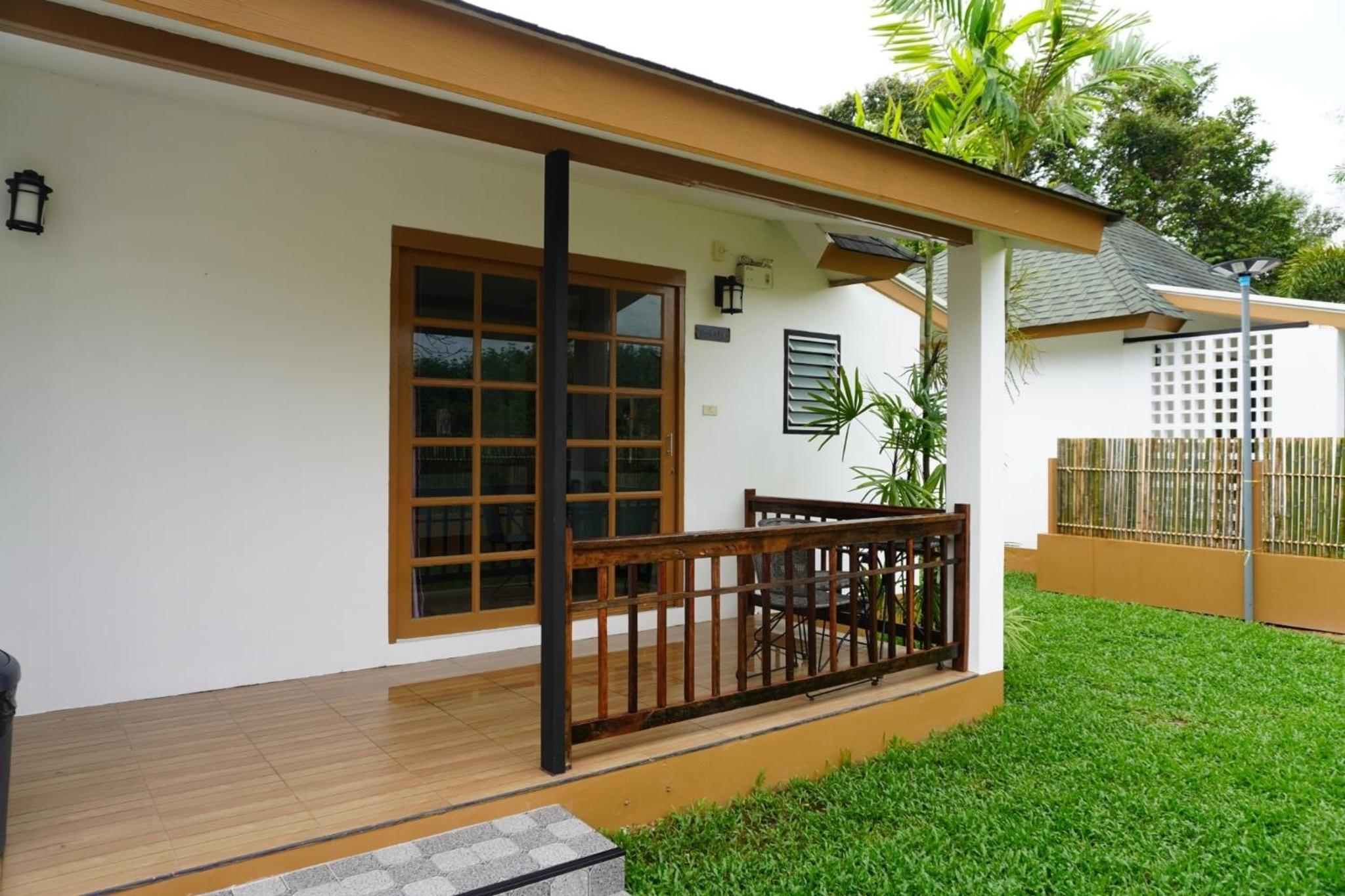 IP Plus Resort Chanthaburia - Halal Hotel