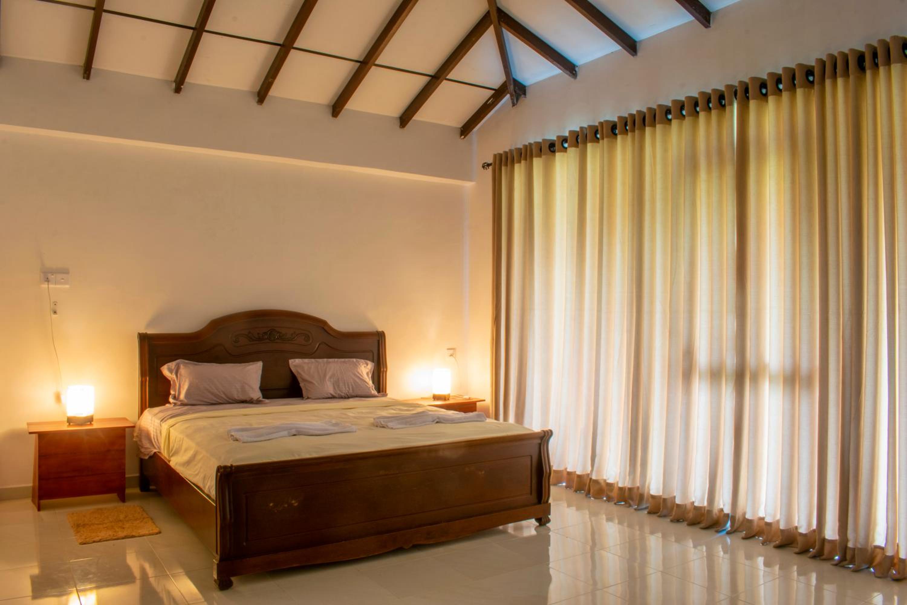 Pinnawala Elephant Front View Hotel view 4