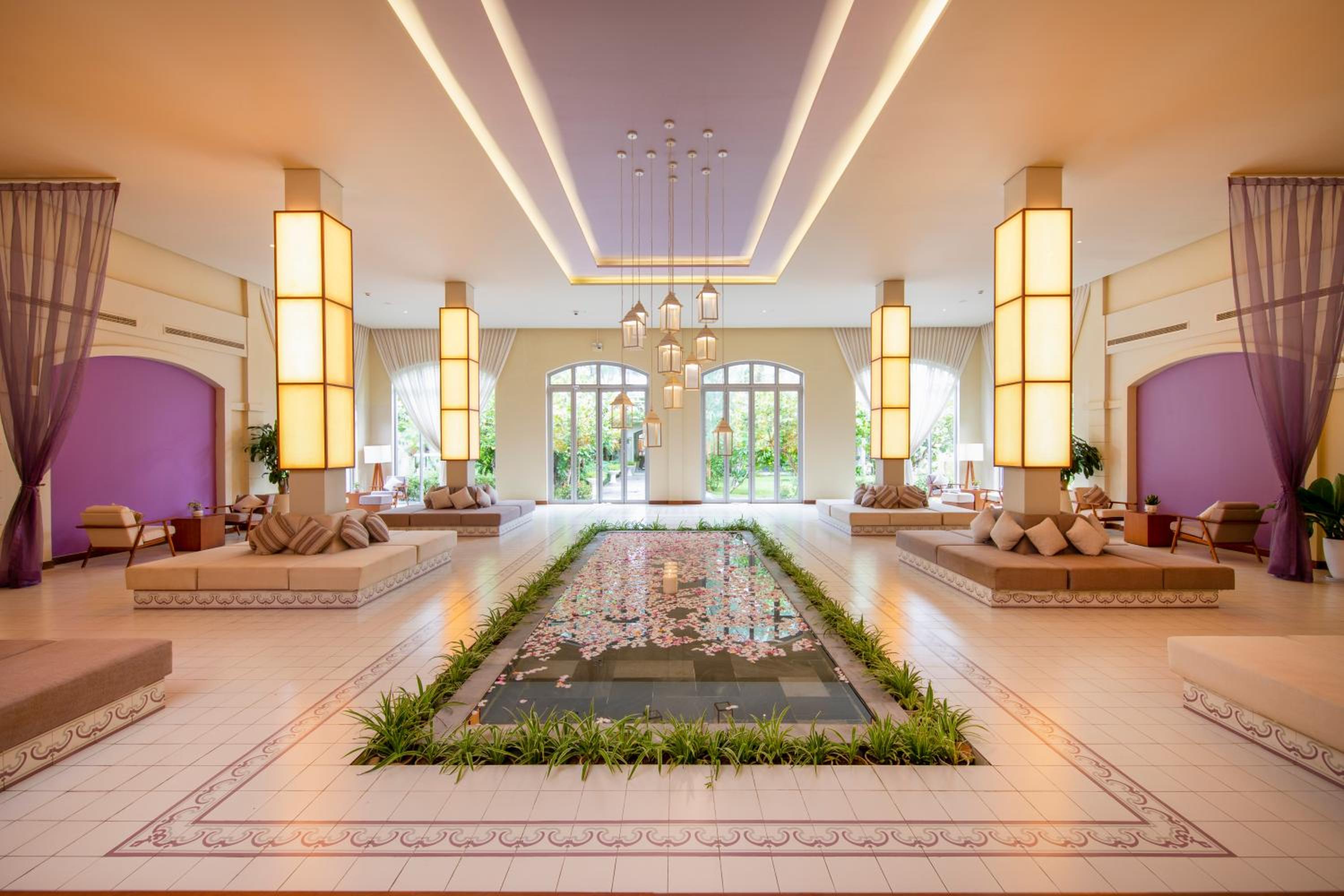 FLC Luxury Resort Samson