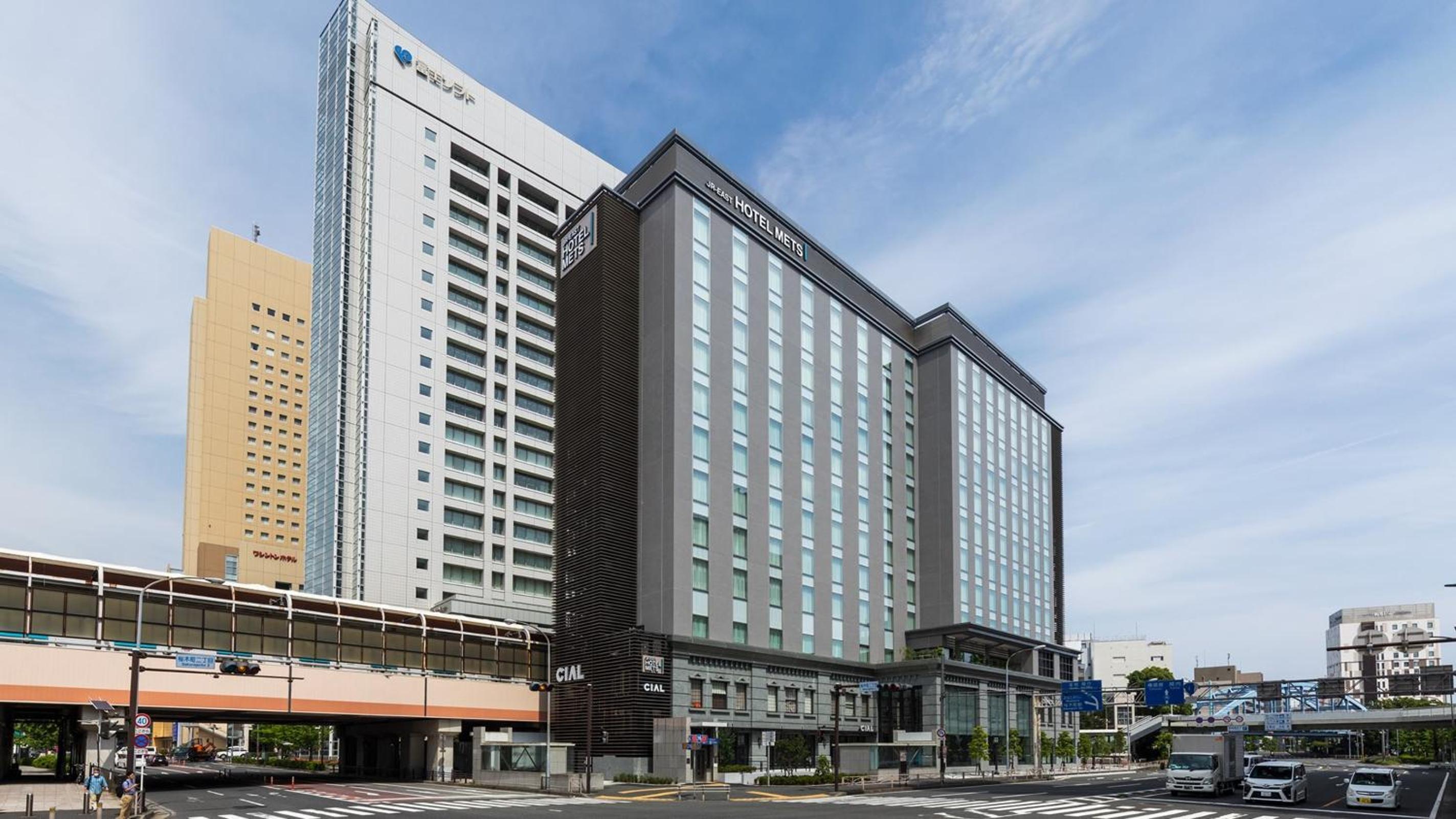 Hotel JR East Hotel Mets Premier Yokohama Sakuragicho - Image 1