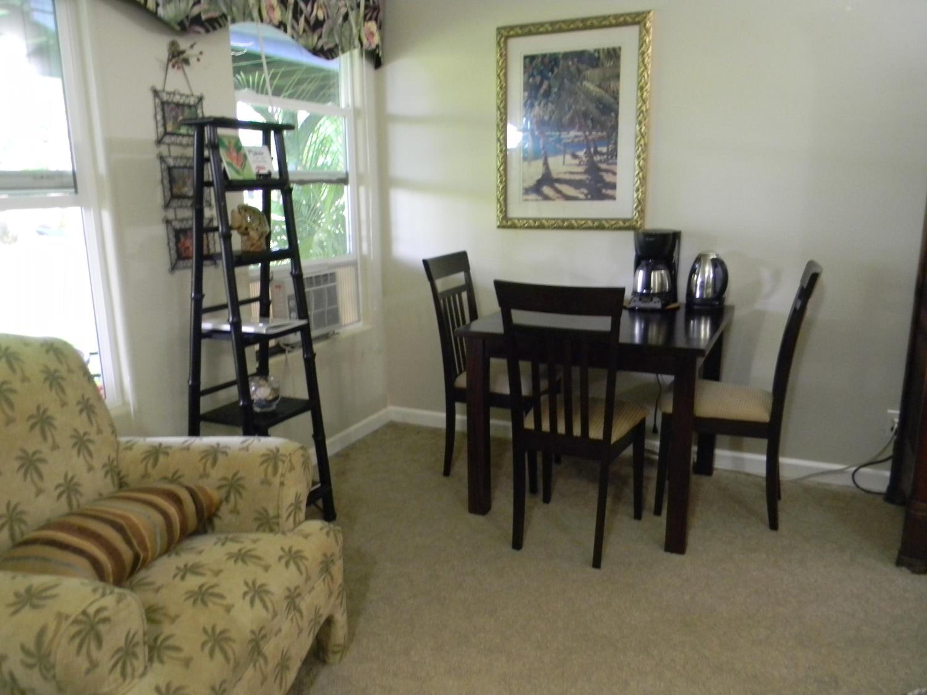 Island Goode's - Luxury Adult Only Accommodation near Hilo