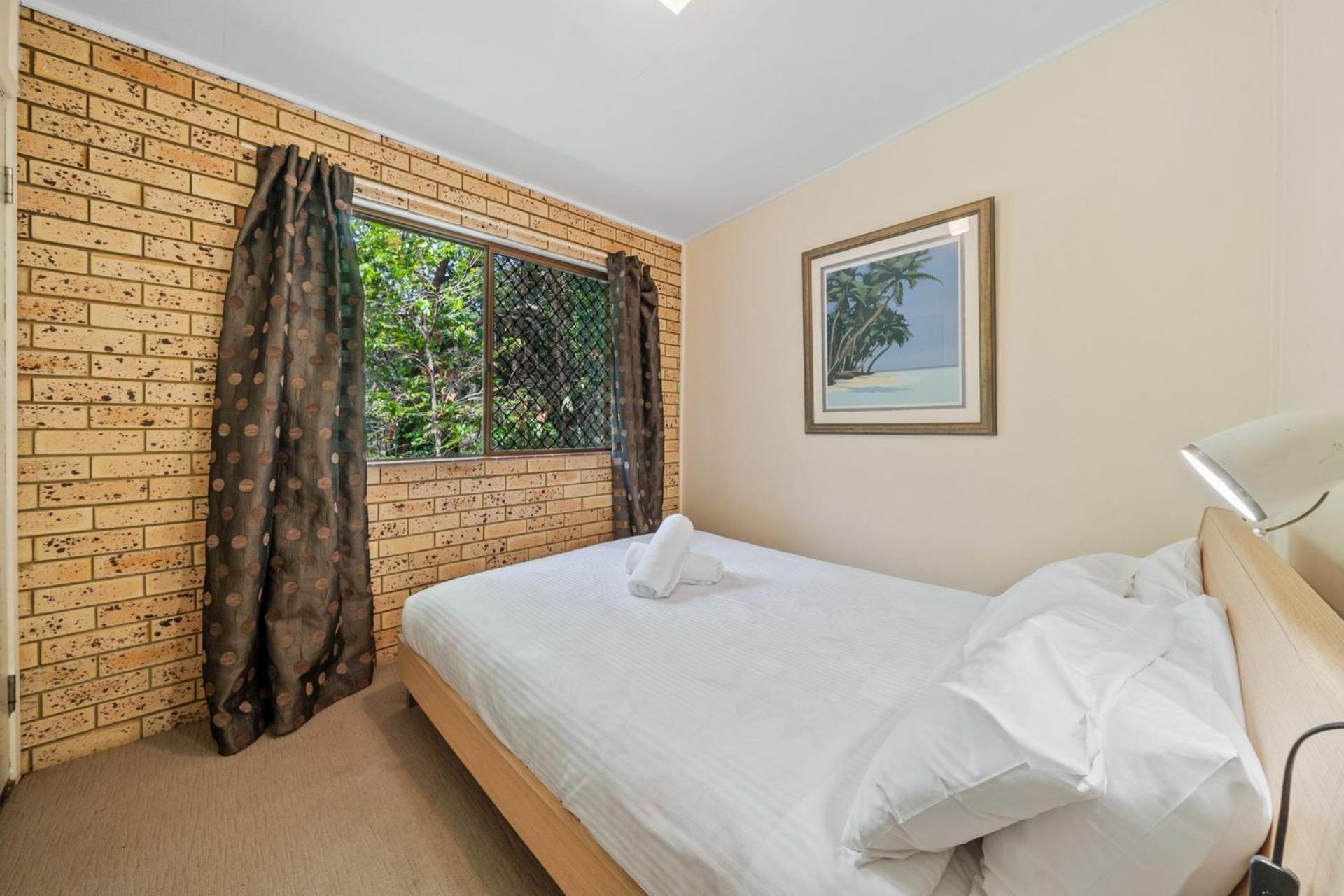 Whispering Trees by Discover Stradbroke