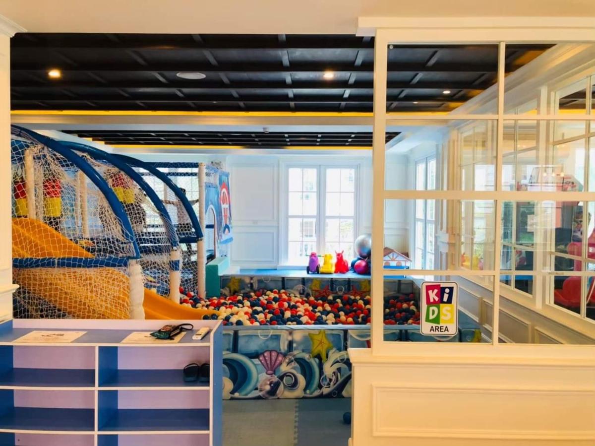 children's play area