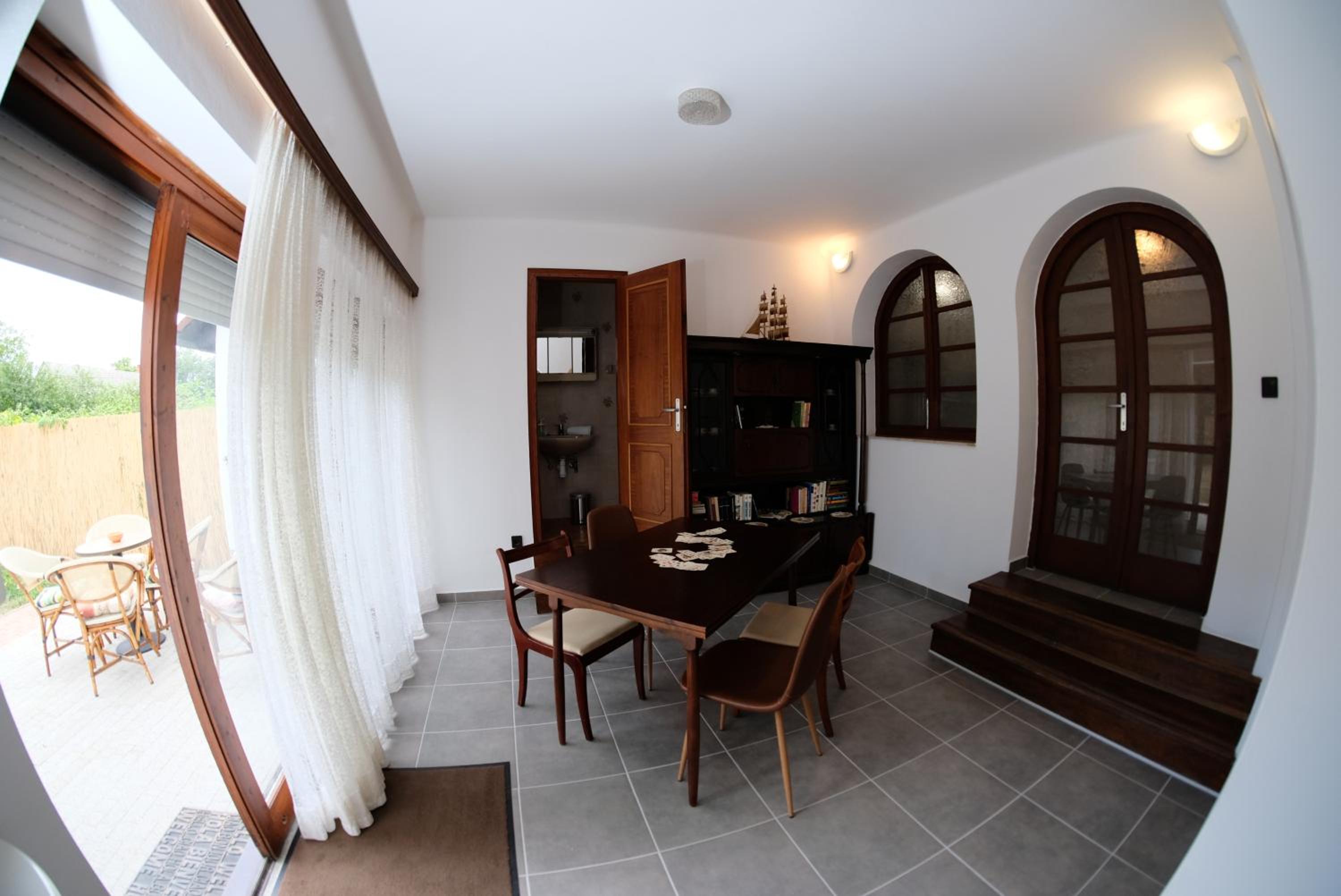 Alea Apartmanok